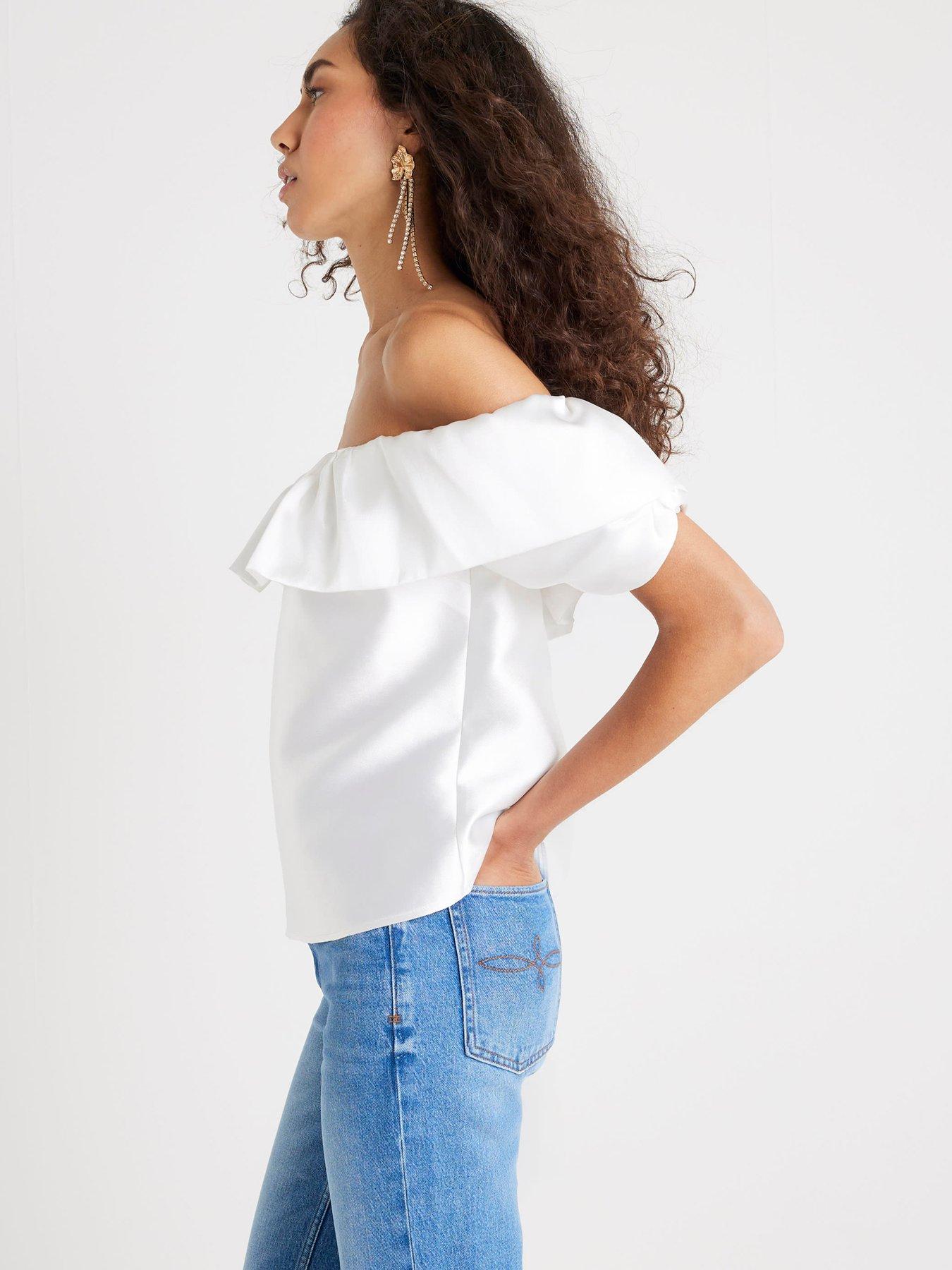 Image 3 of 4 of River Island Frill Detail Short Sleeve Top - Cream