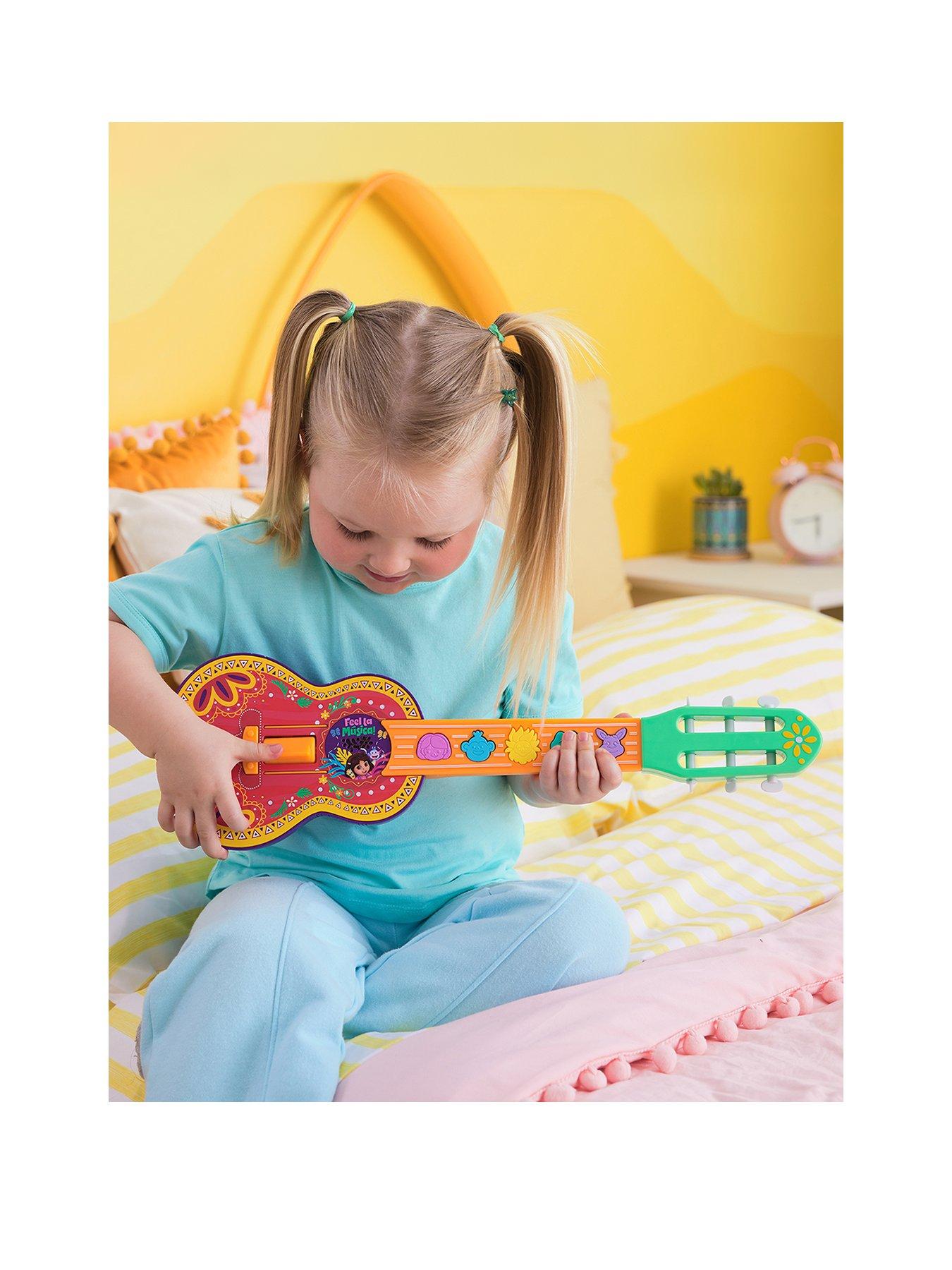 dora-the-explorer-charango