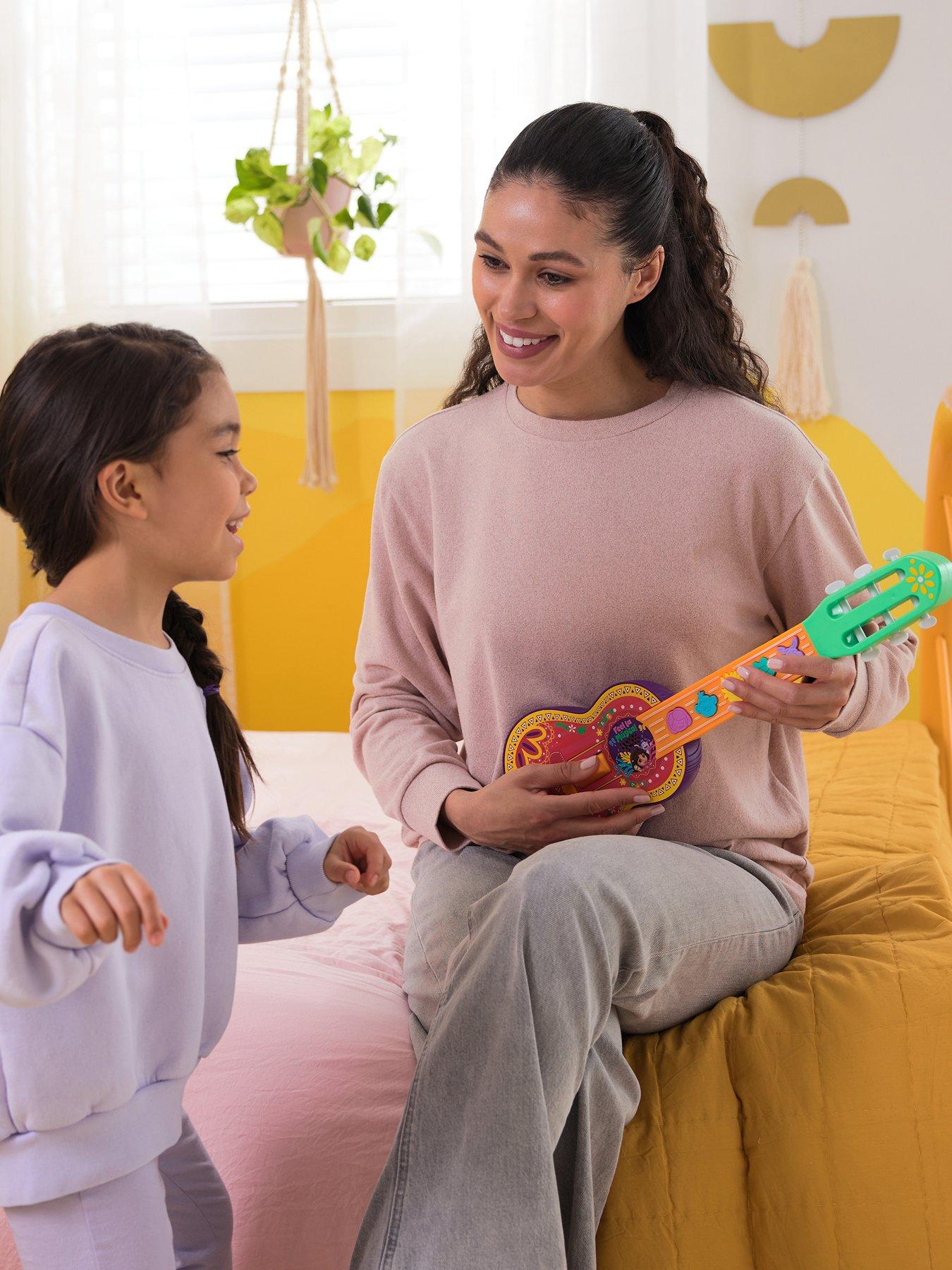  image of dora-the-explorer-charango