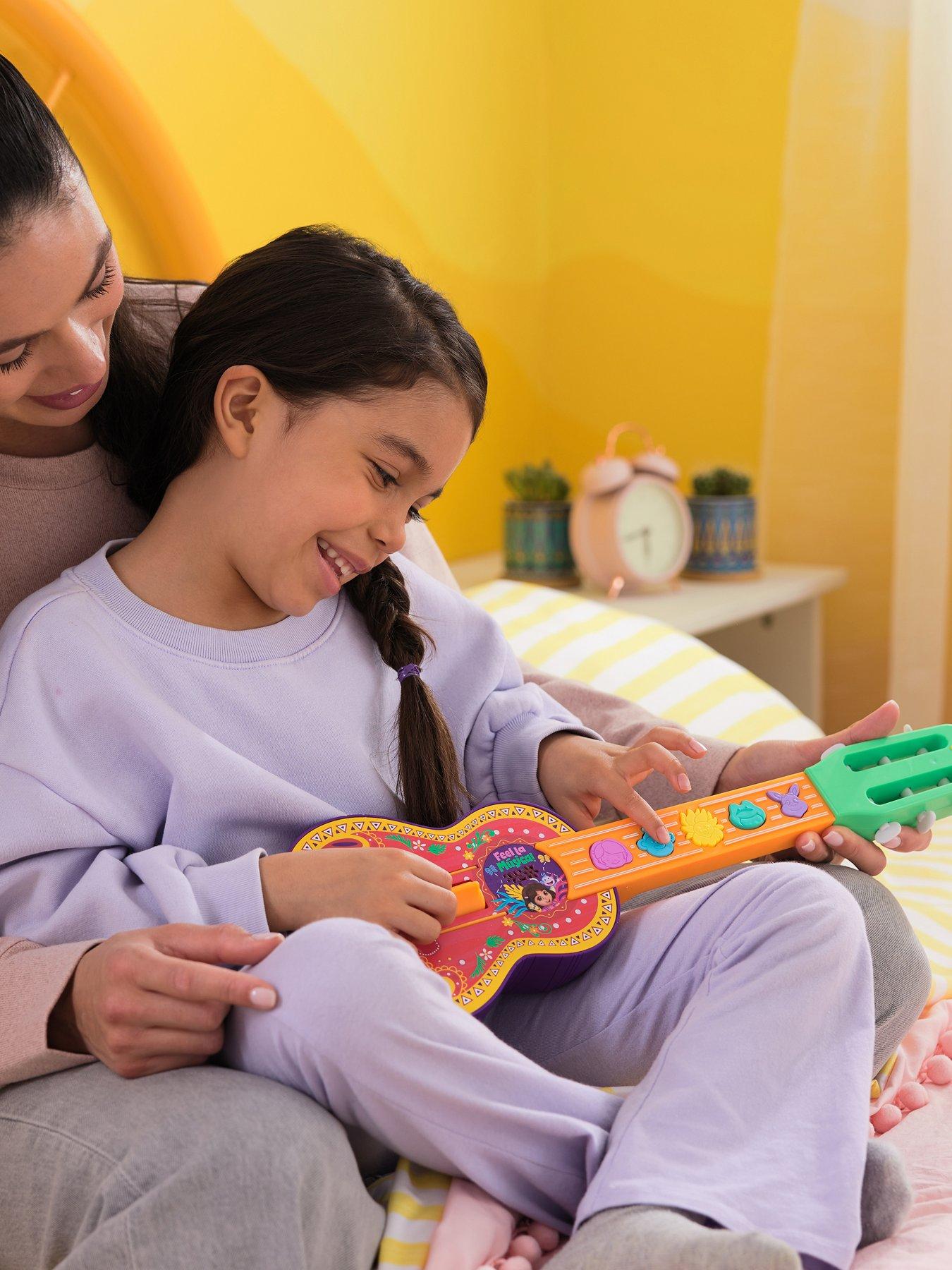  image of dora-the-explorer-charango