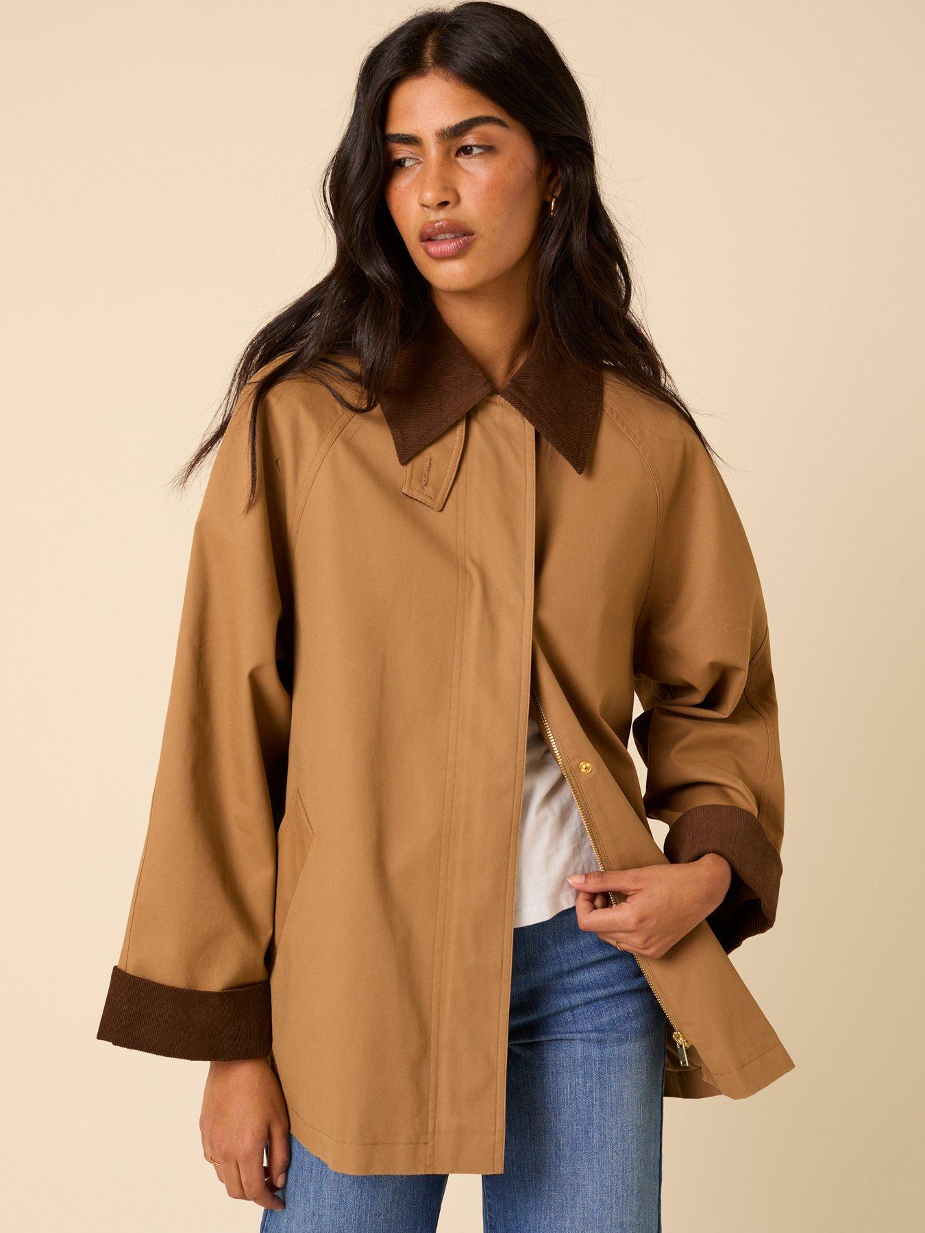 undefined Freddie Barn Coat - Brown