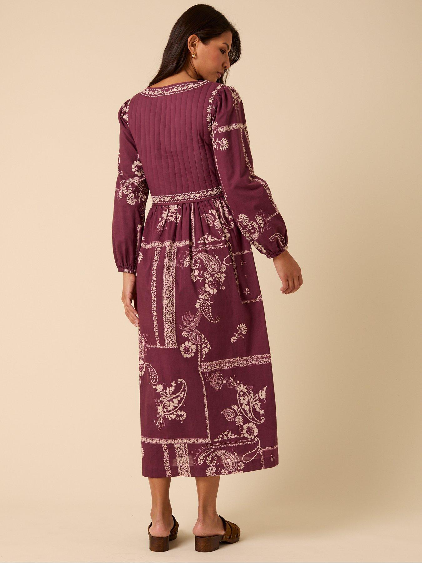 Image 2 of 5 of Nobodys Child Monroe Midi Dress Embroidered - Red