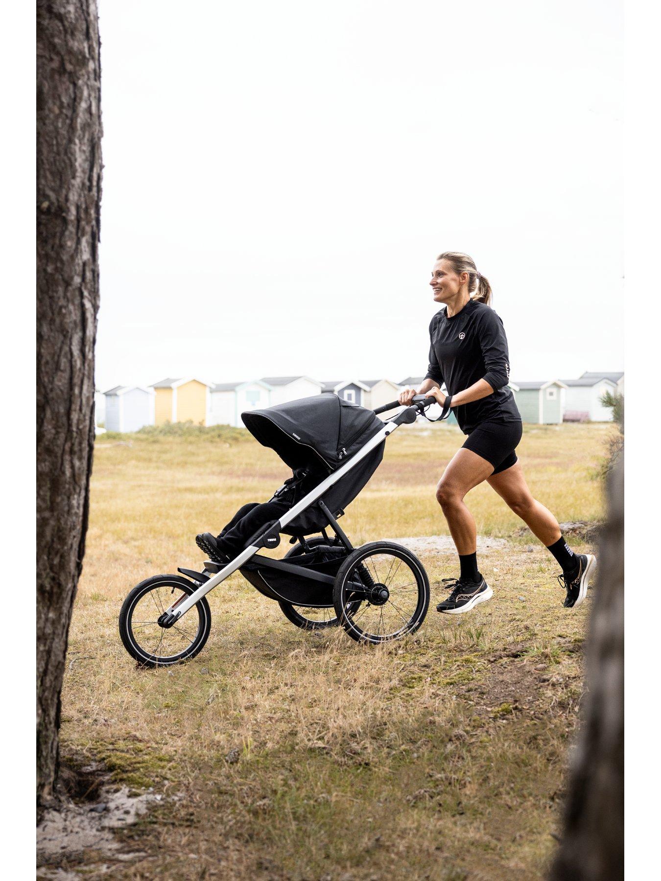 Image 6 of 7 of THULE Glide 3 All Terrain &amp; Jogging Pushchair - Black