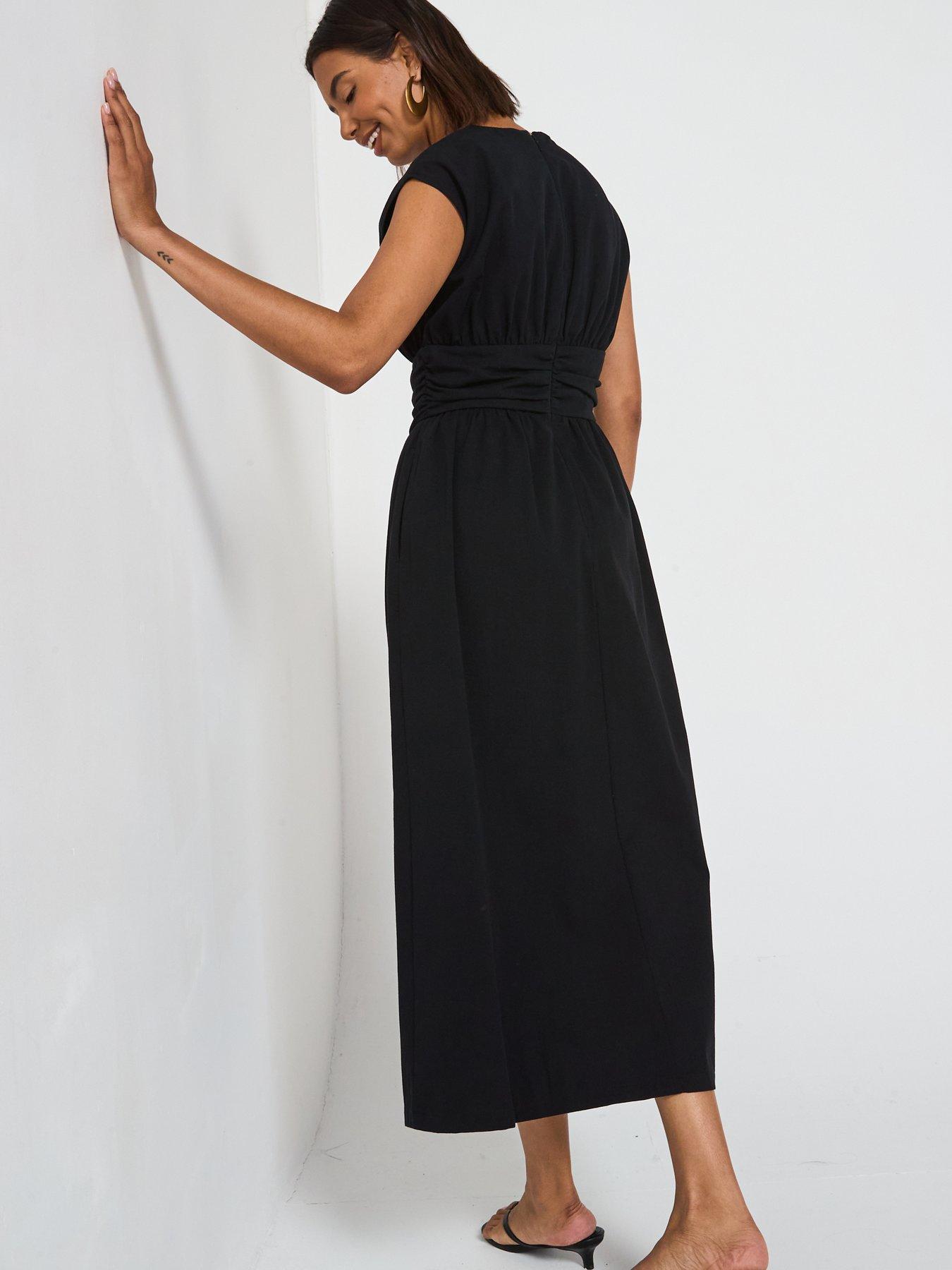 Image 2 of 6 of V by Very Shirred Waist V-Neck Midaxi Dress - Black