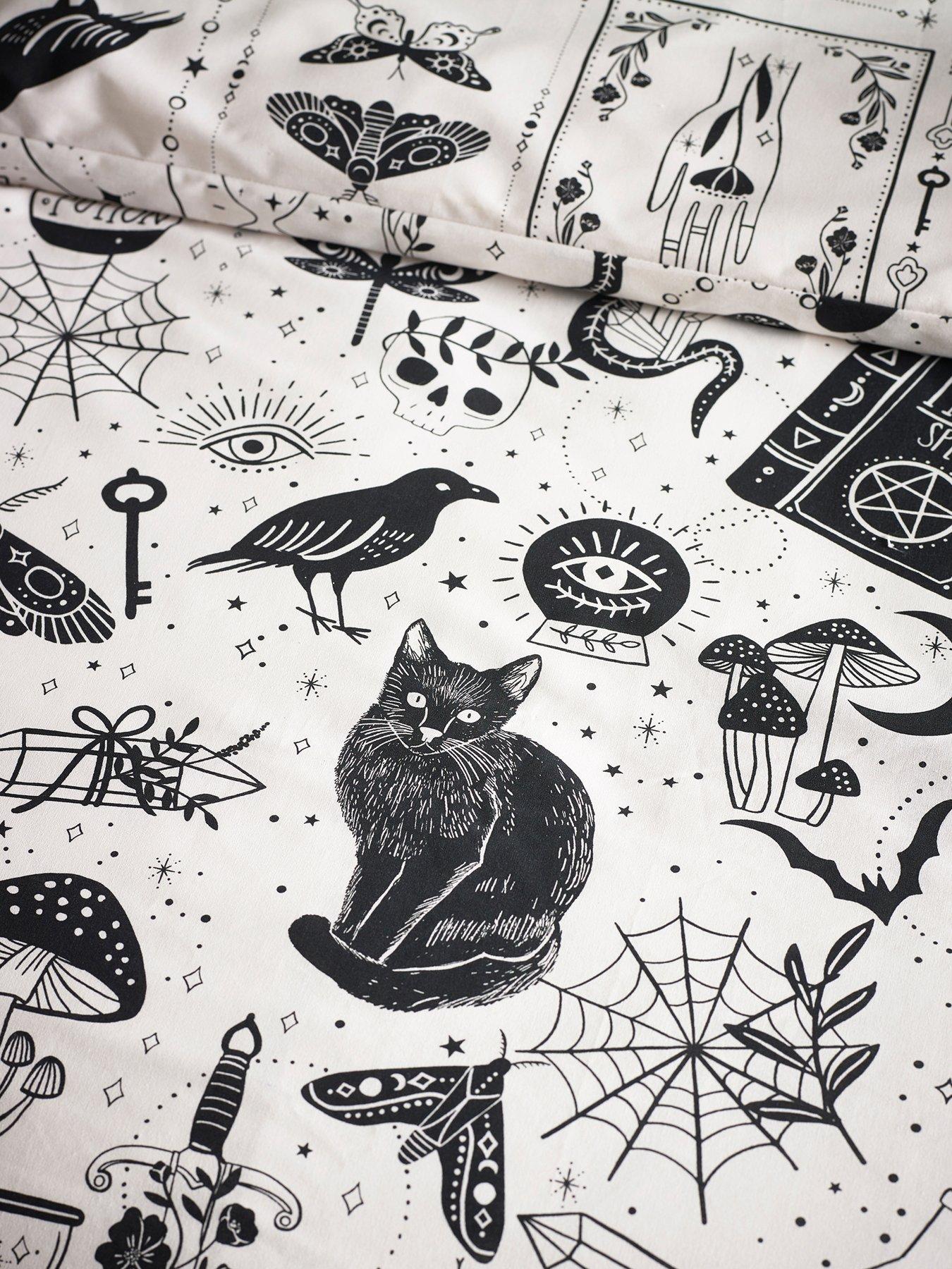 Image 6 of 6 of Catherine Lansfield Enchanted Witchcraft Duvet Set