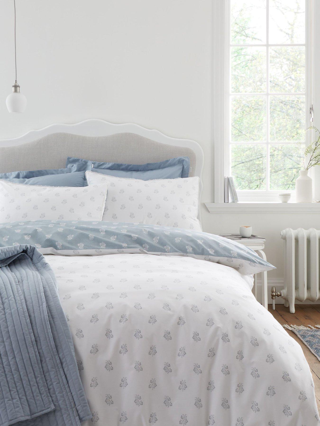 Image 1 of 7 of Bianca Esme Floral 200 Thread Count Cotton Reversible Duvet Set White Blue
