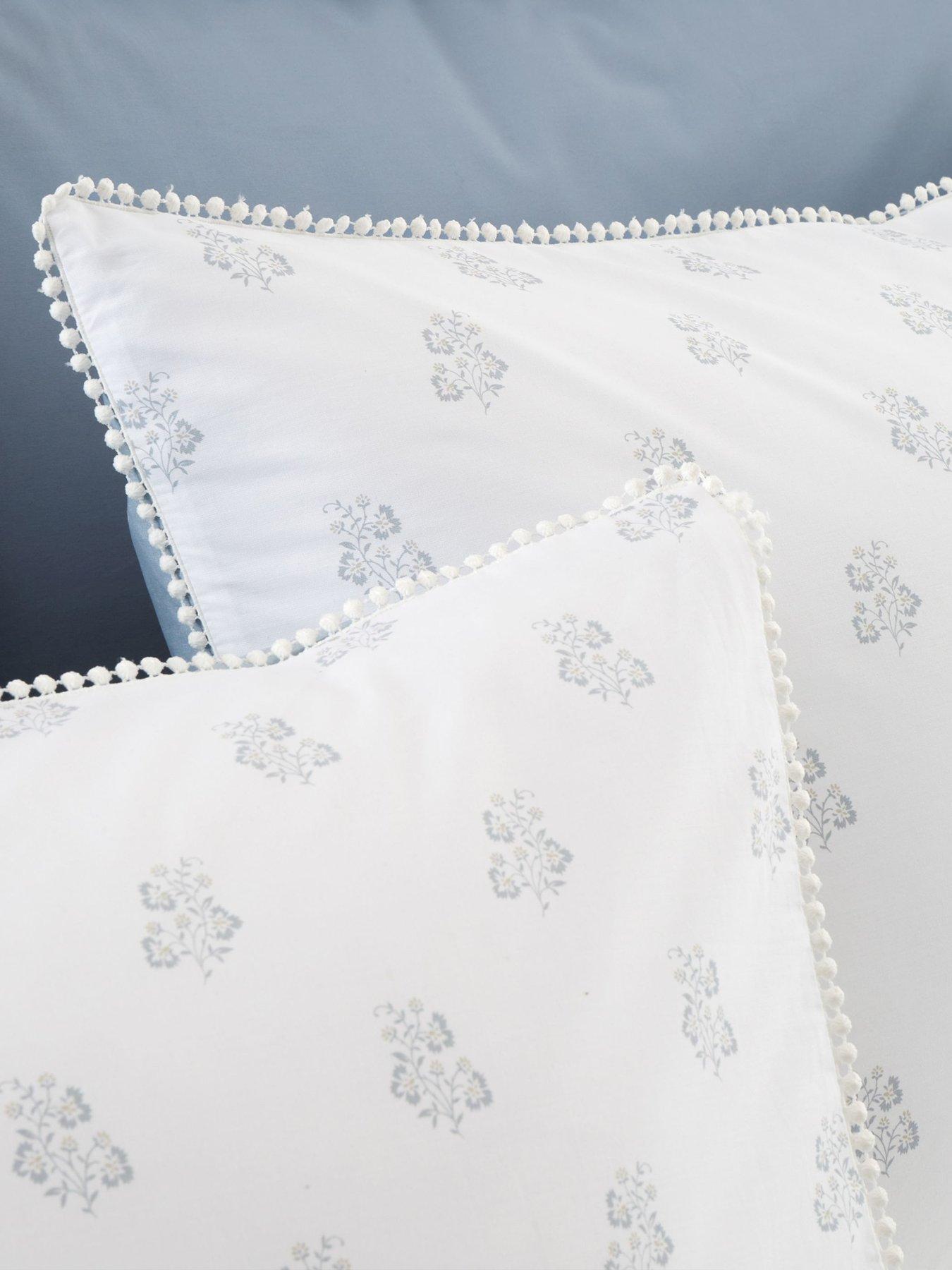 Image 6 of 7 of Bianca Esme Floral 200 Thread Count Cotton Reversible Duvet Set White Blue