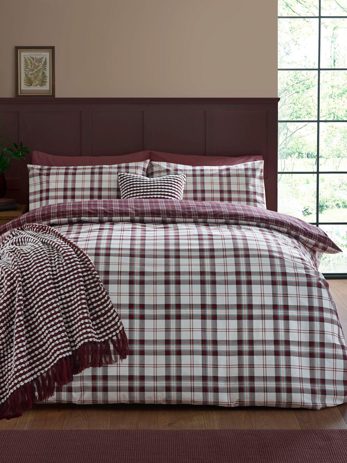 Image 1 of 6 of Catherine Lansfield Kelso Check Duvet Set- King