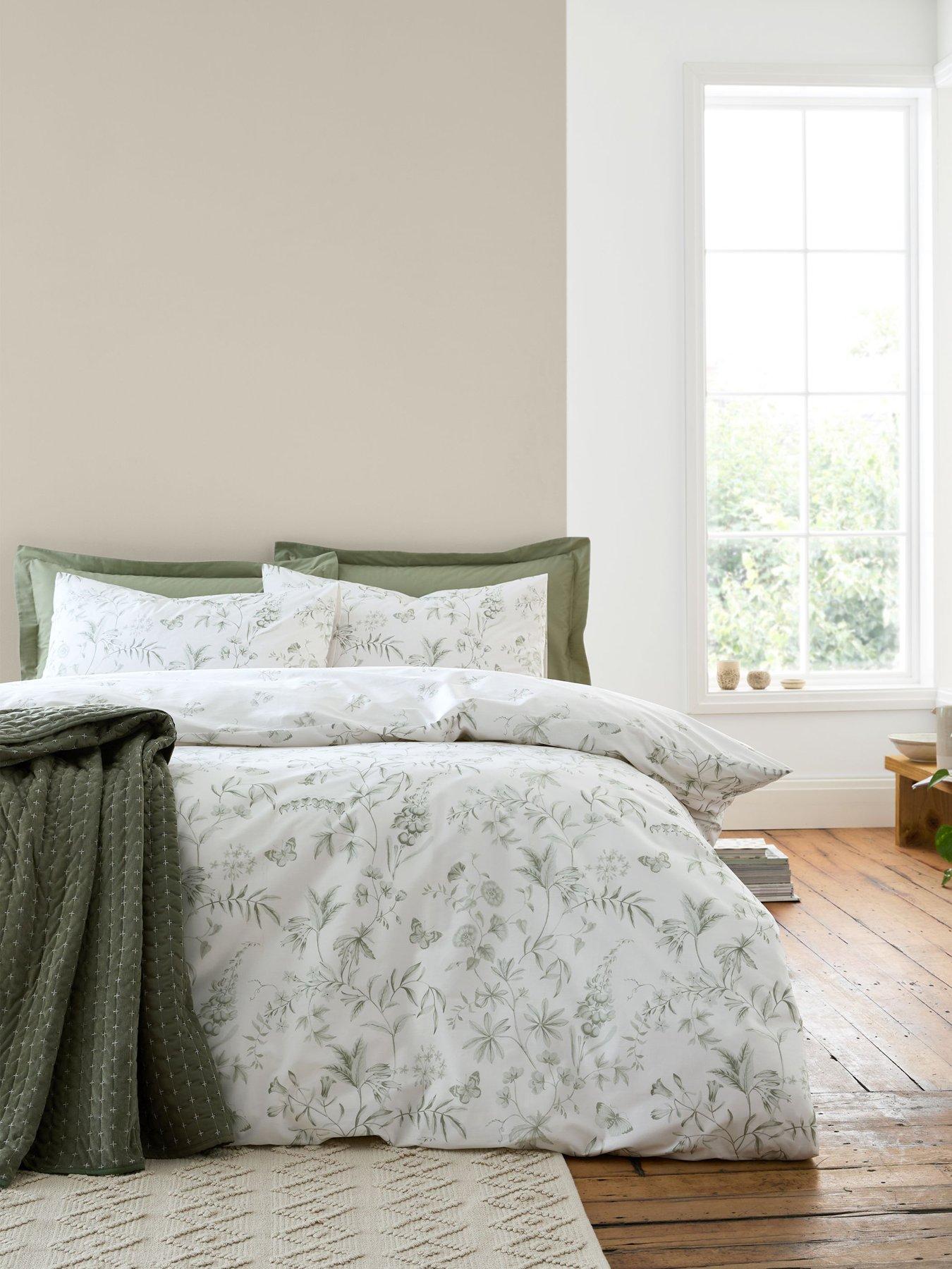 undefined Thea Floral 200 Thread Count Cotton Reversible Duvet Set Green