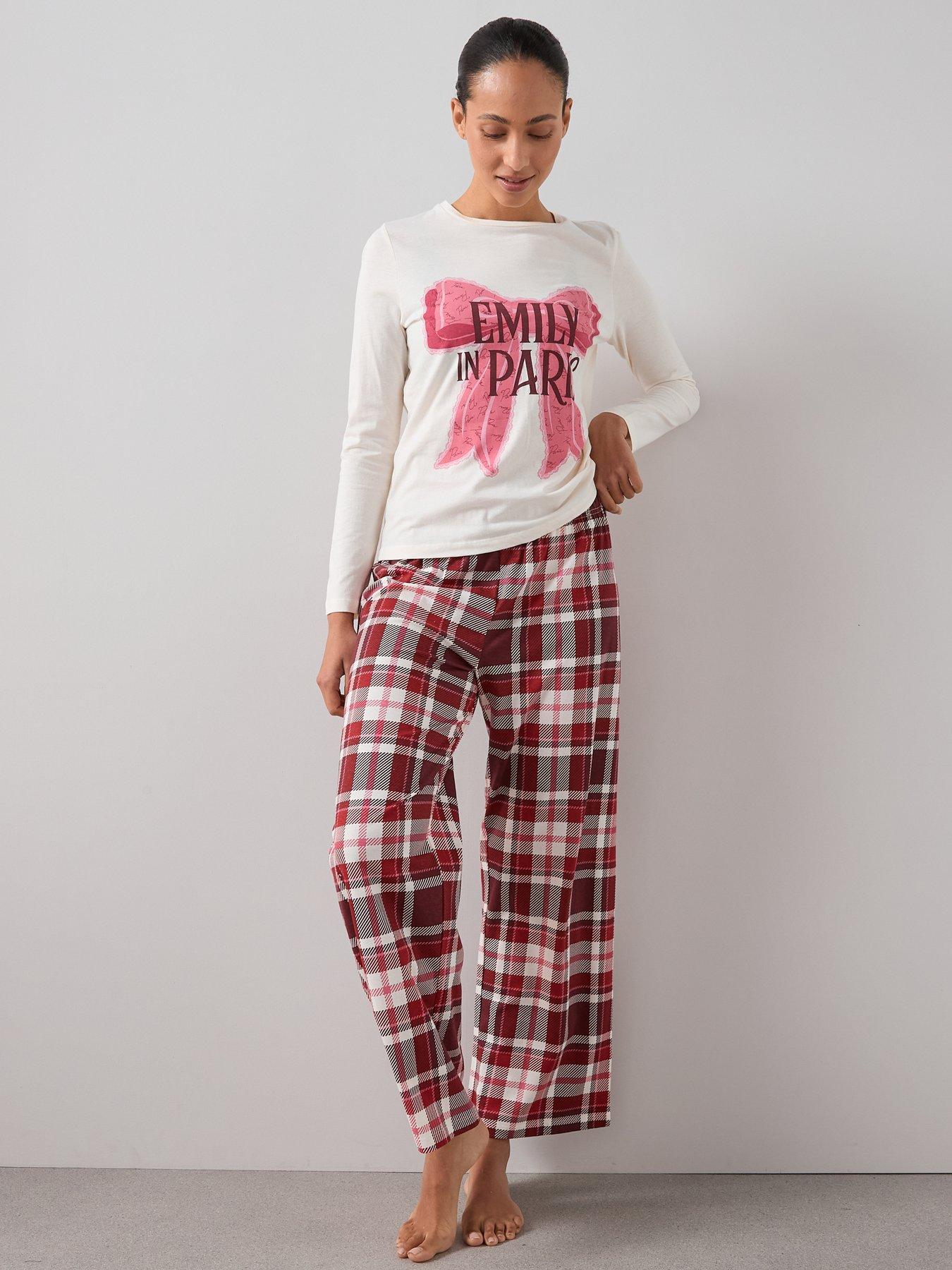  image of the-very-collection-emily-in-paris-long-sleeve-pyjamas-multi