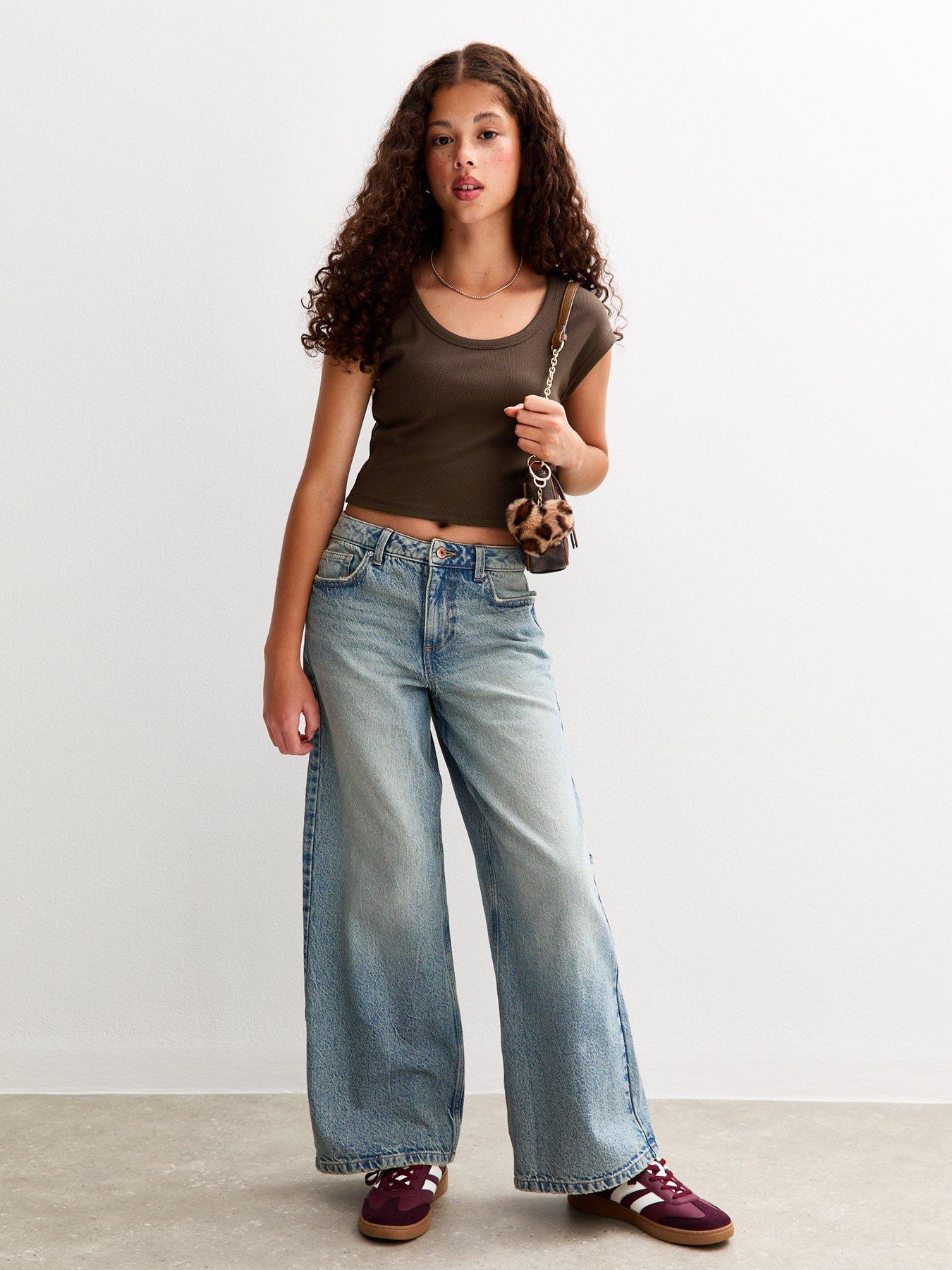 Image 3 of 4 of New Look 915 Girls Scoop Neck Ribbed T-Shirt - Dark Brown