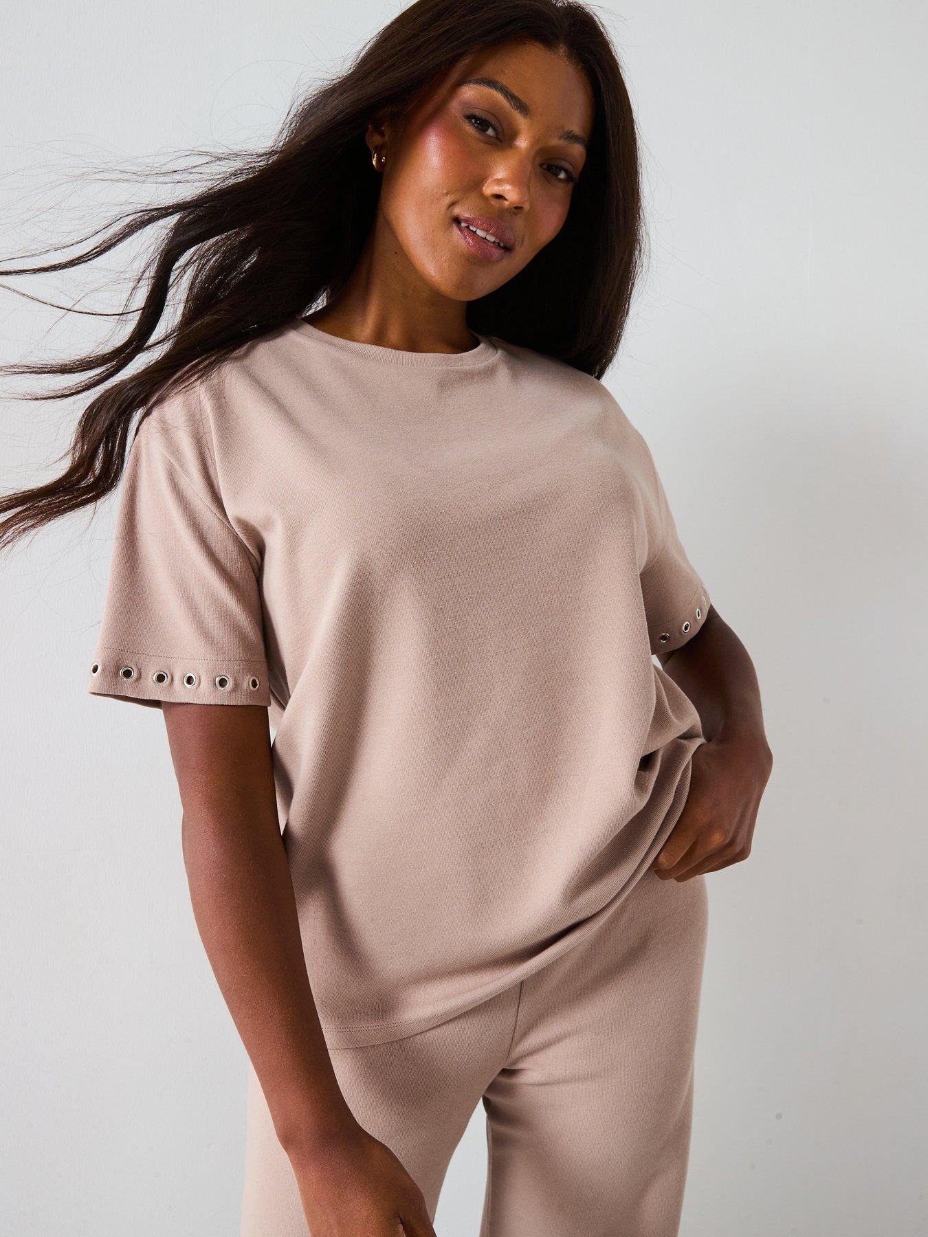 Image 4 of 6 of V by Very Curve Textured T-Shirt Co-Ord - Beige