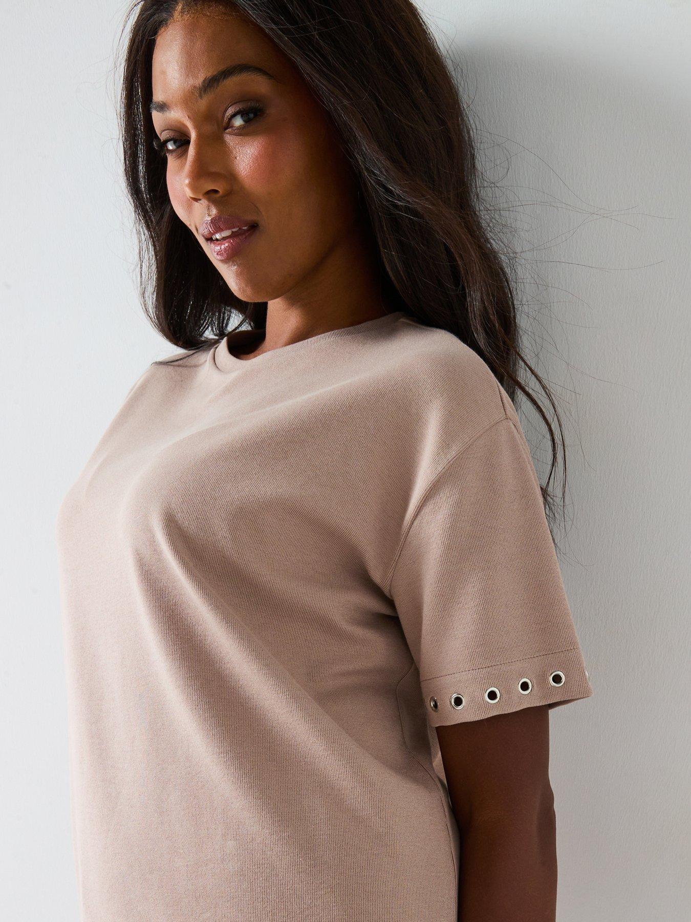 Image 6 of 6 of V by Very Curve Textured T-Shirt Co-Ord - Beige