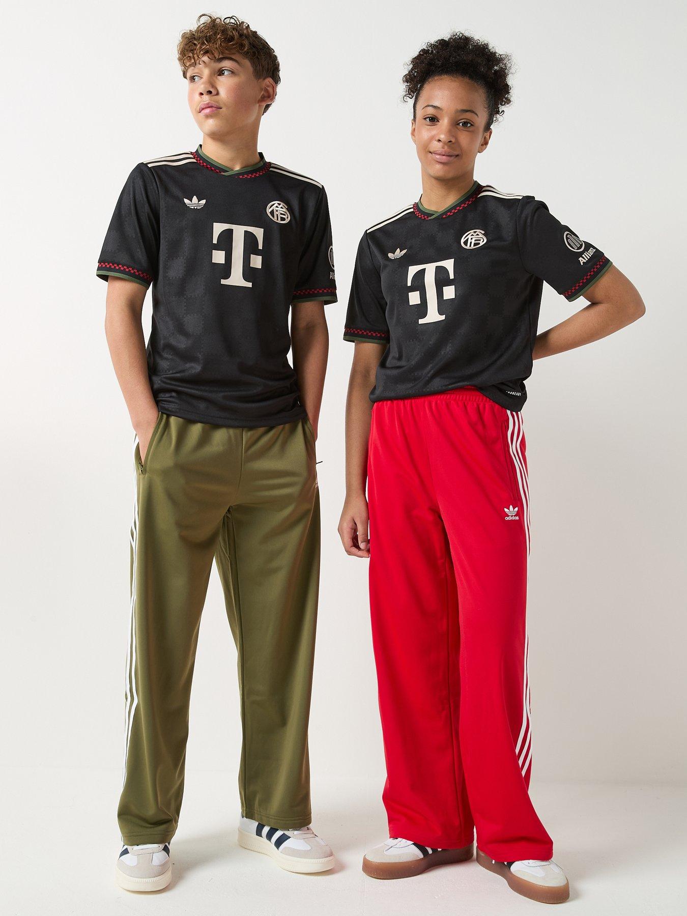 Image 3 of 6 of adidas Kids Fc Bayern 25/26 Third Football Shirt - Black