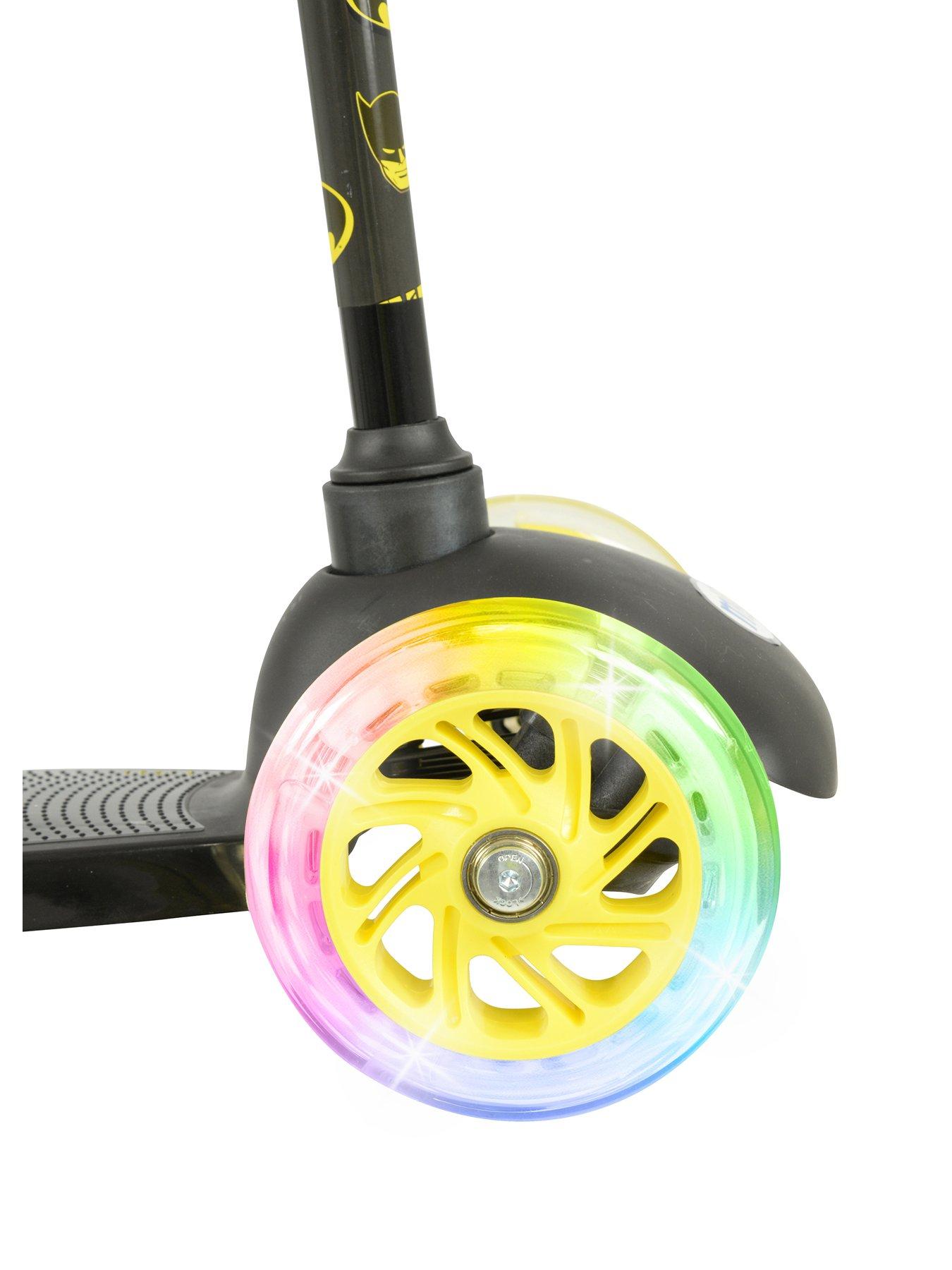 Image 2 of 7 of Batman Tilt n Turn Scooter with Light Up Wheels and Stickers