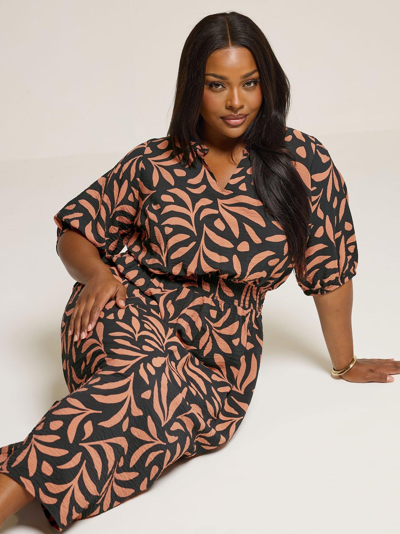 Image 3 of 5 of Yours Curve Notch Neck Midaxi Dress