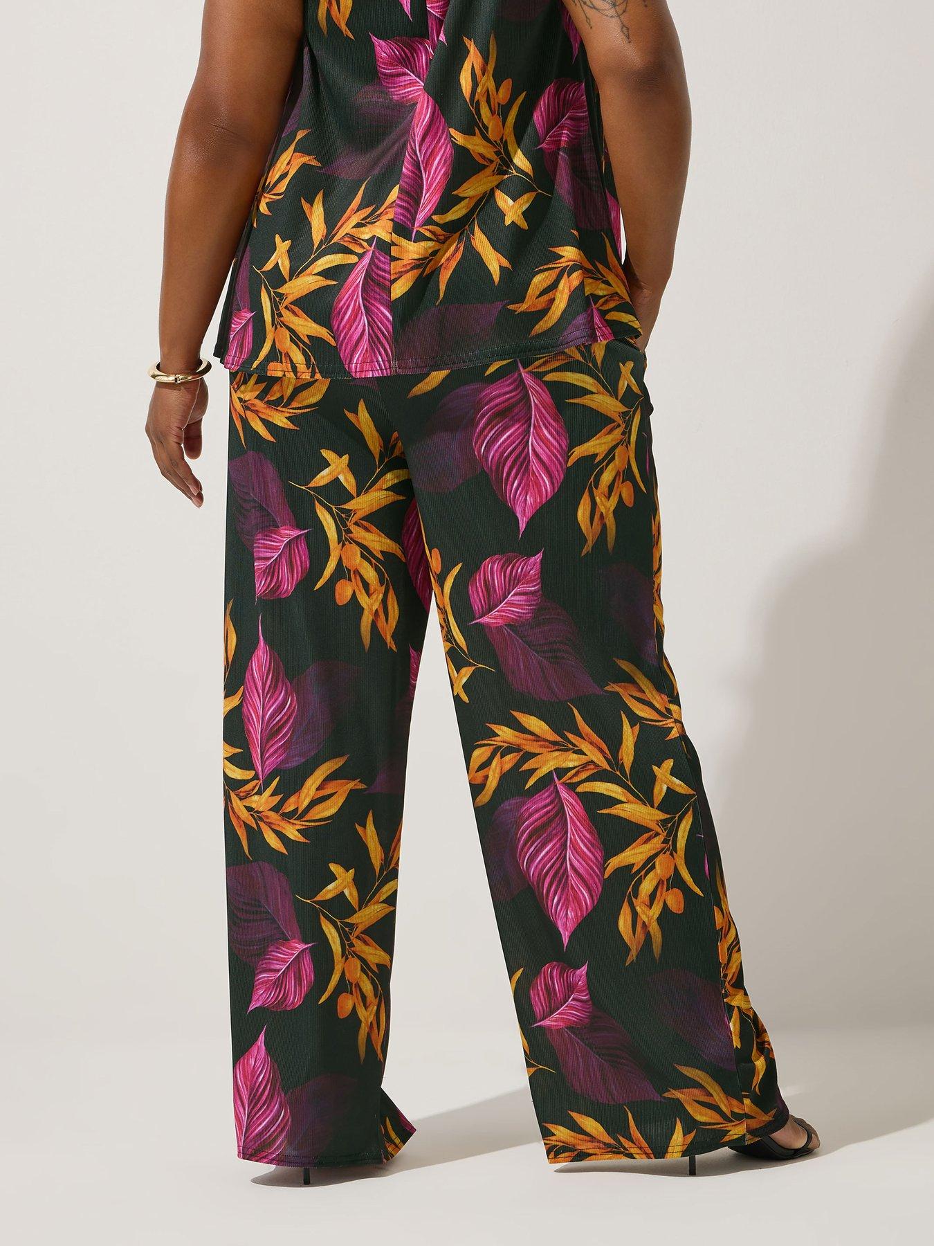 Image 2 of 4 of Yours Curve Tropics Wide Leg Trousers - Black