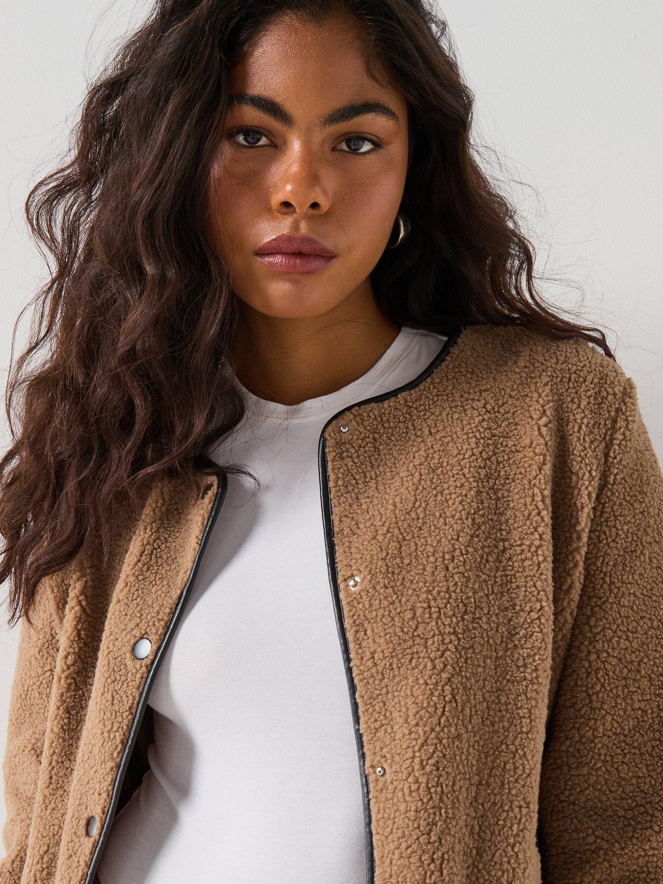 Image 4 of 5 of Vero Moda Vmcandice Short Jacket - Beige