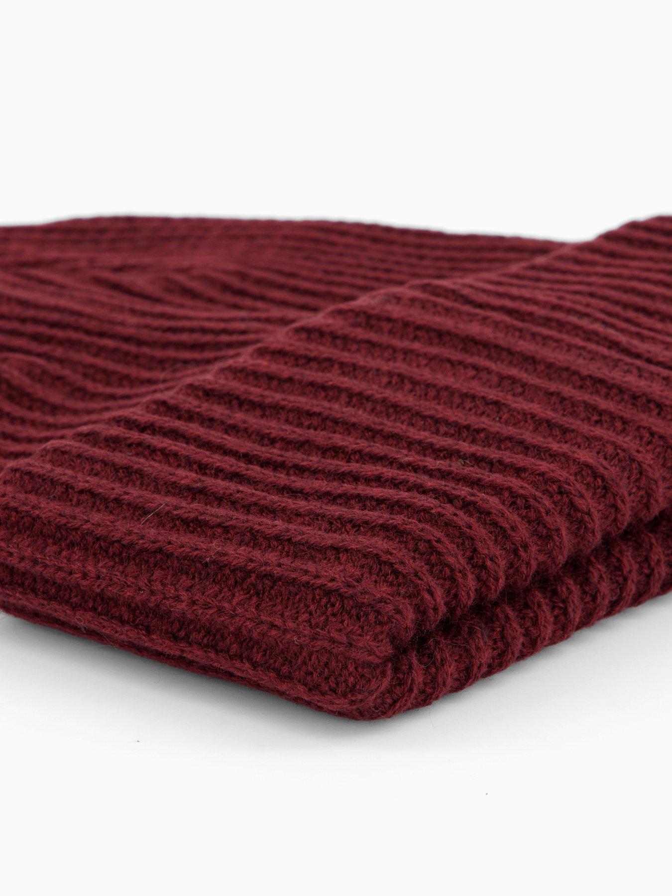 Image 4 of 4 of PIECES Hexo Knitted Beanie Hat - Dark Red