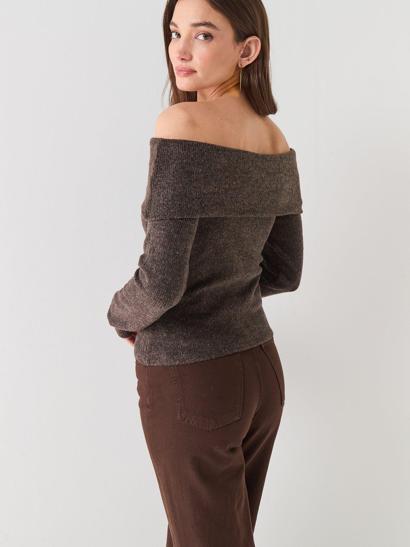 Image 2 of 4 of Vero Moda Off Shoulder Top Soft Knit Top - Grey
