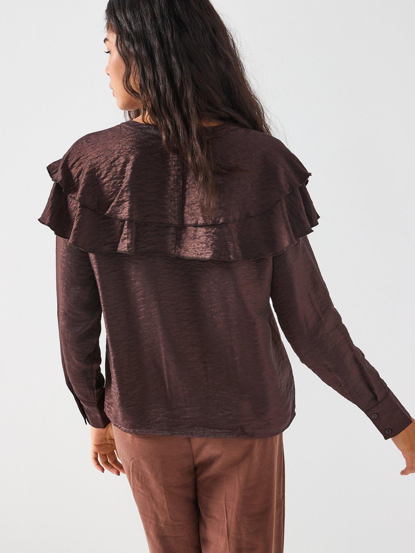 Image 2 of 6 of Vero Moda Lizzi Long Sleeve Flounce Top - Brown