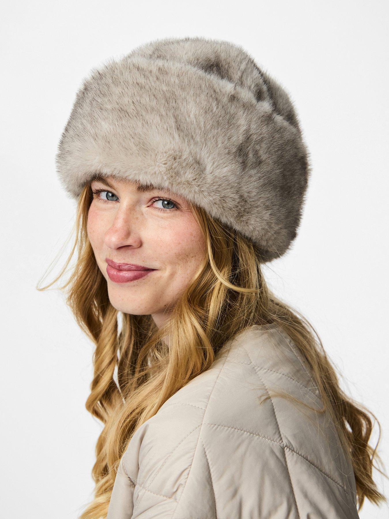  image of pieces-faux-fur-hat-beige