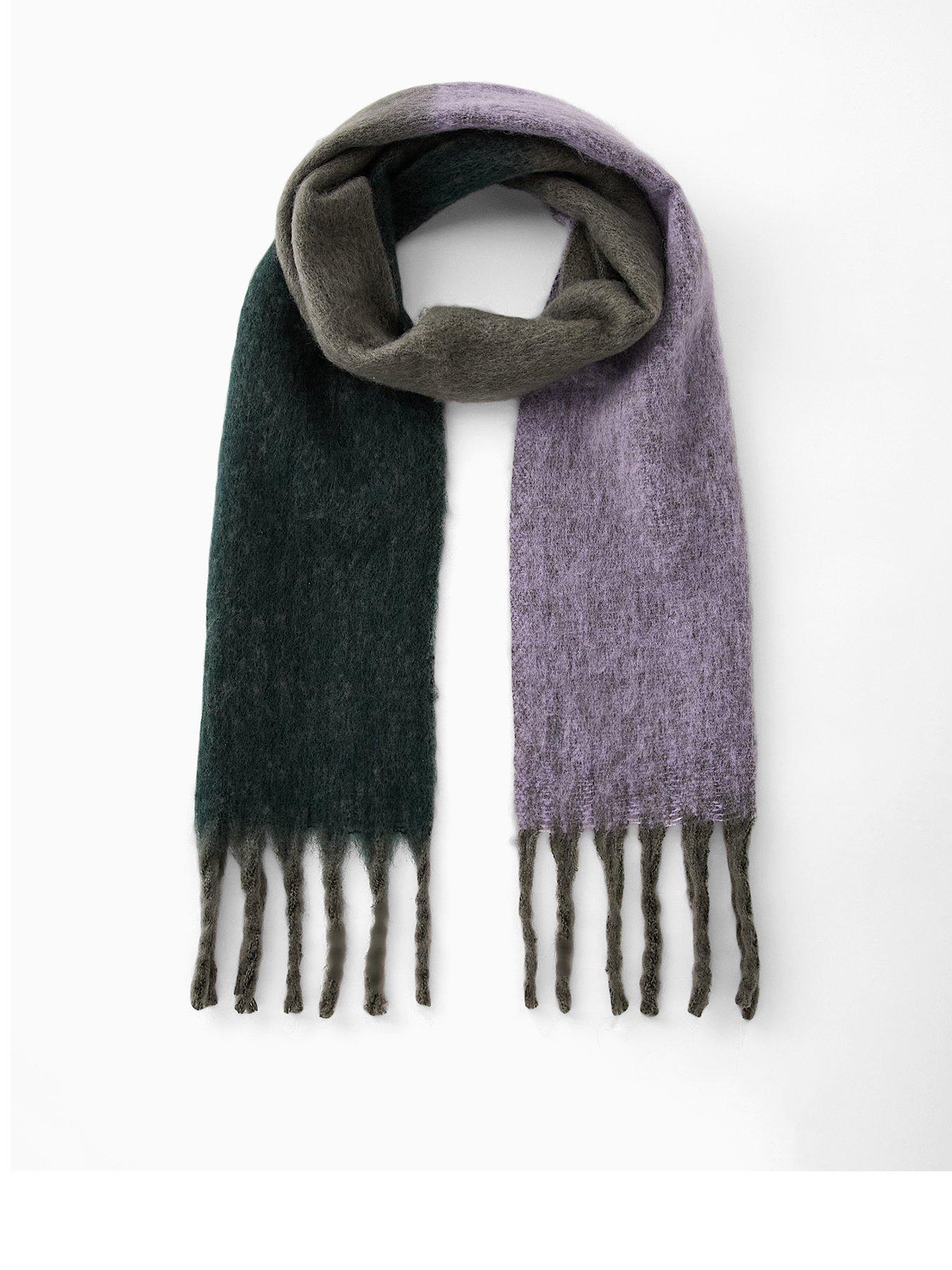 front image of pieces-pcbea-narrow-long-scarf-blue