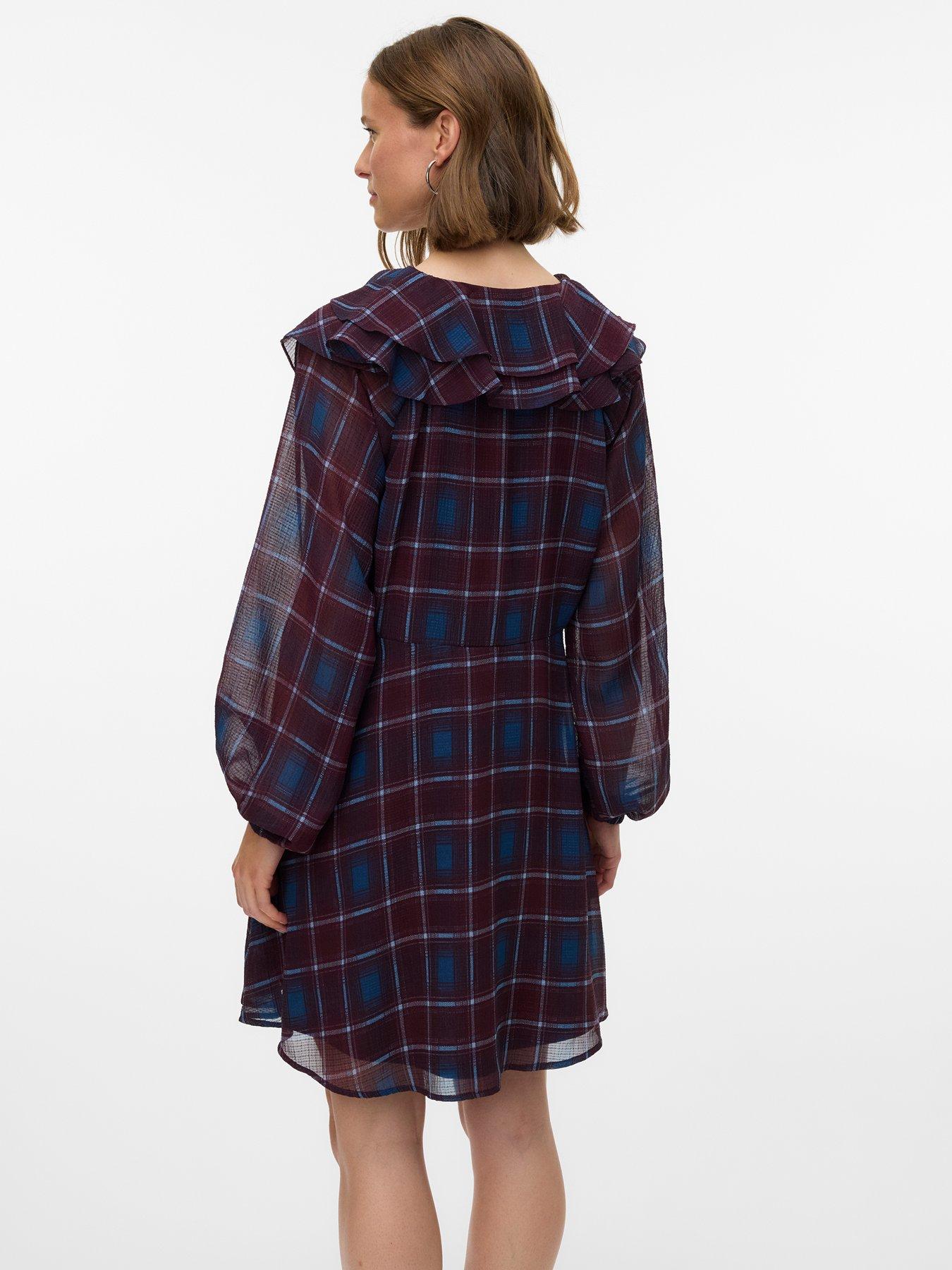 Image 2 of 4 of Vero Moda Long Sleeve Short Check Dress - Print