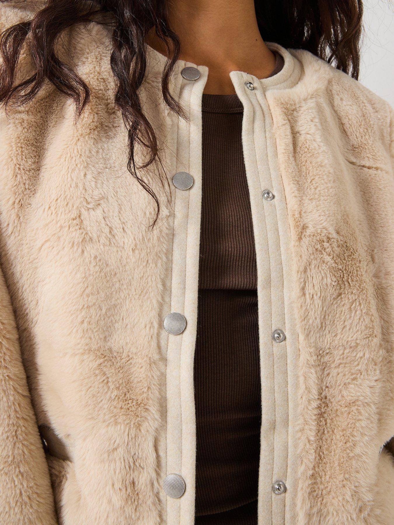  image of vero-moda-faux-fur-short-jacket-cream