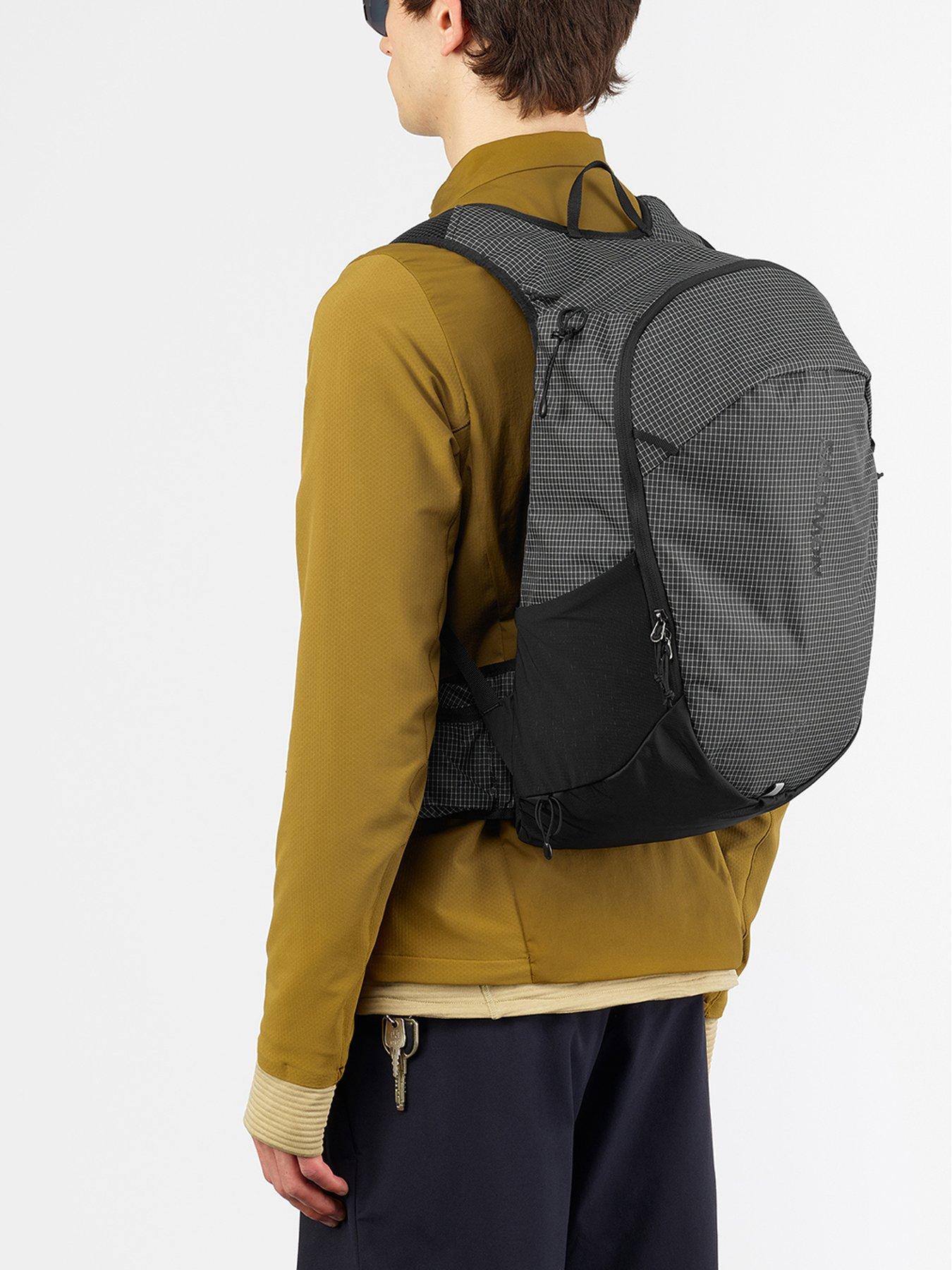 Image 4 of 5 of Salomon Adults Unisex Trailblazer 20 Commuter Backpack - Black