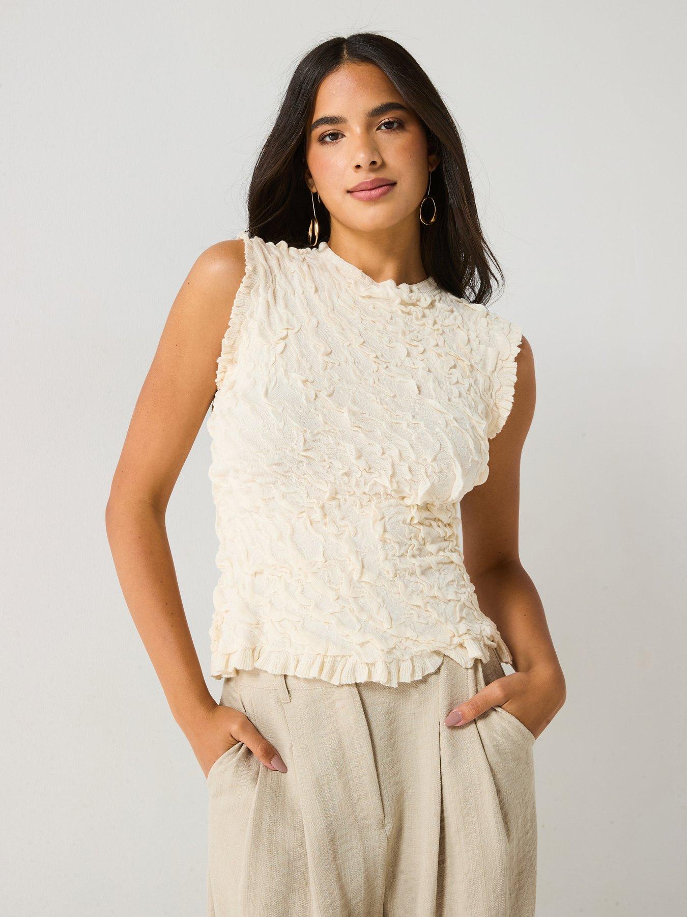 aware-stormi-short-sleeve-o-neck-knit-top-cream