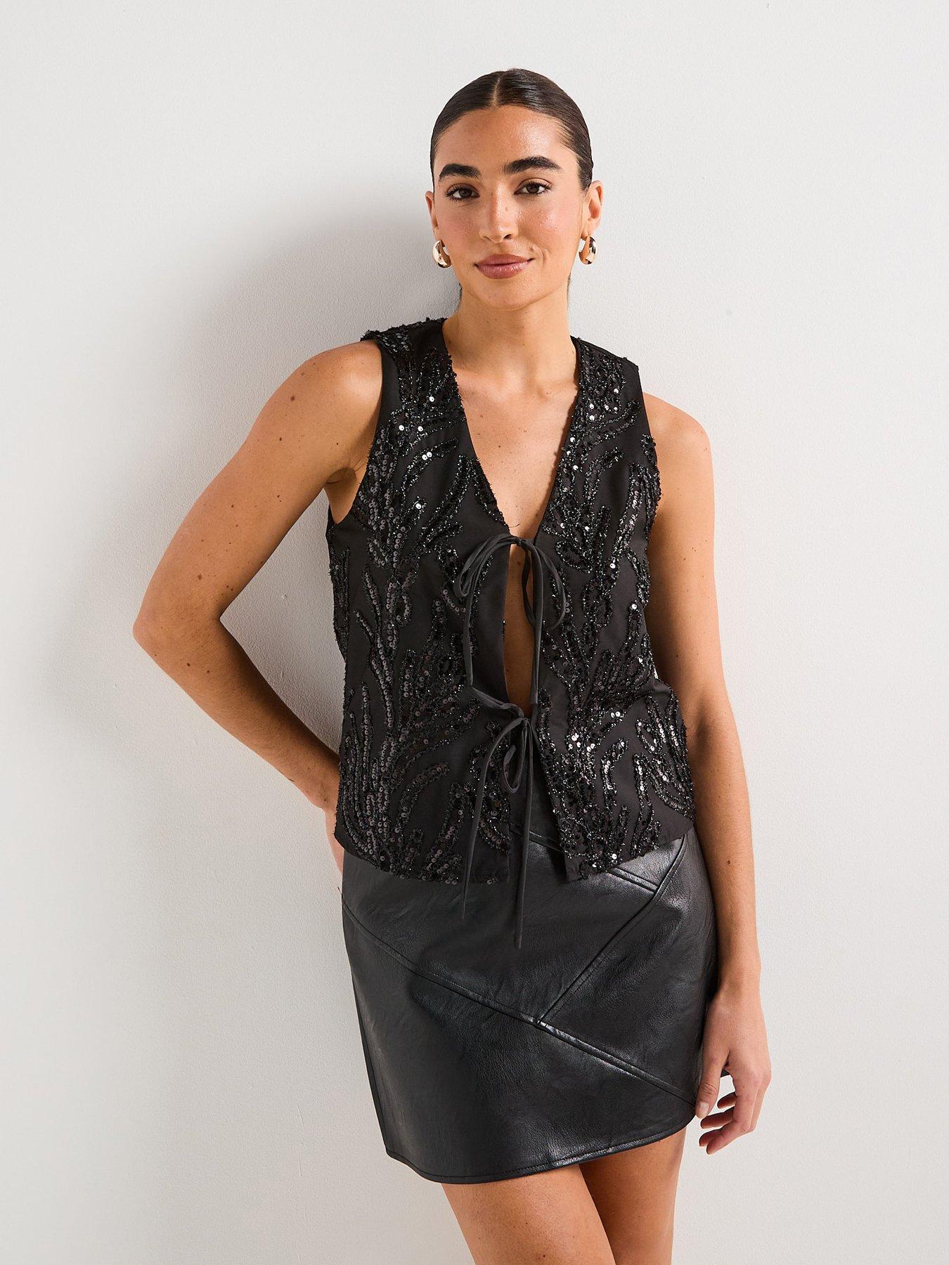  image of rouge-mira-waistcoat-grey