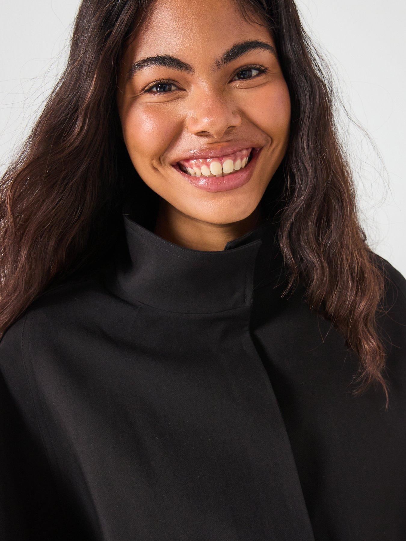 Image 4 of 6 of Vero Moda Cape Jacket - Black