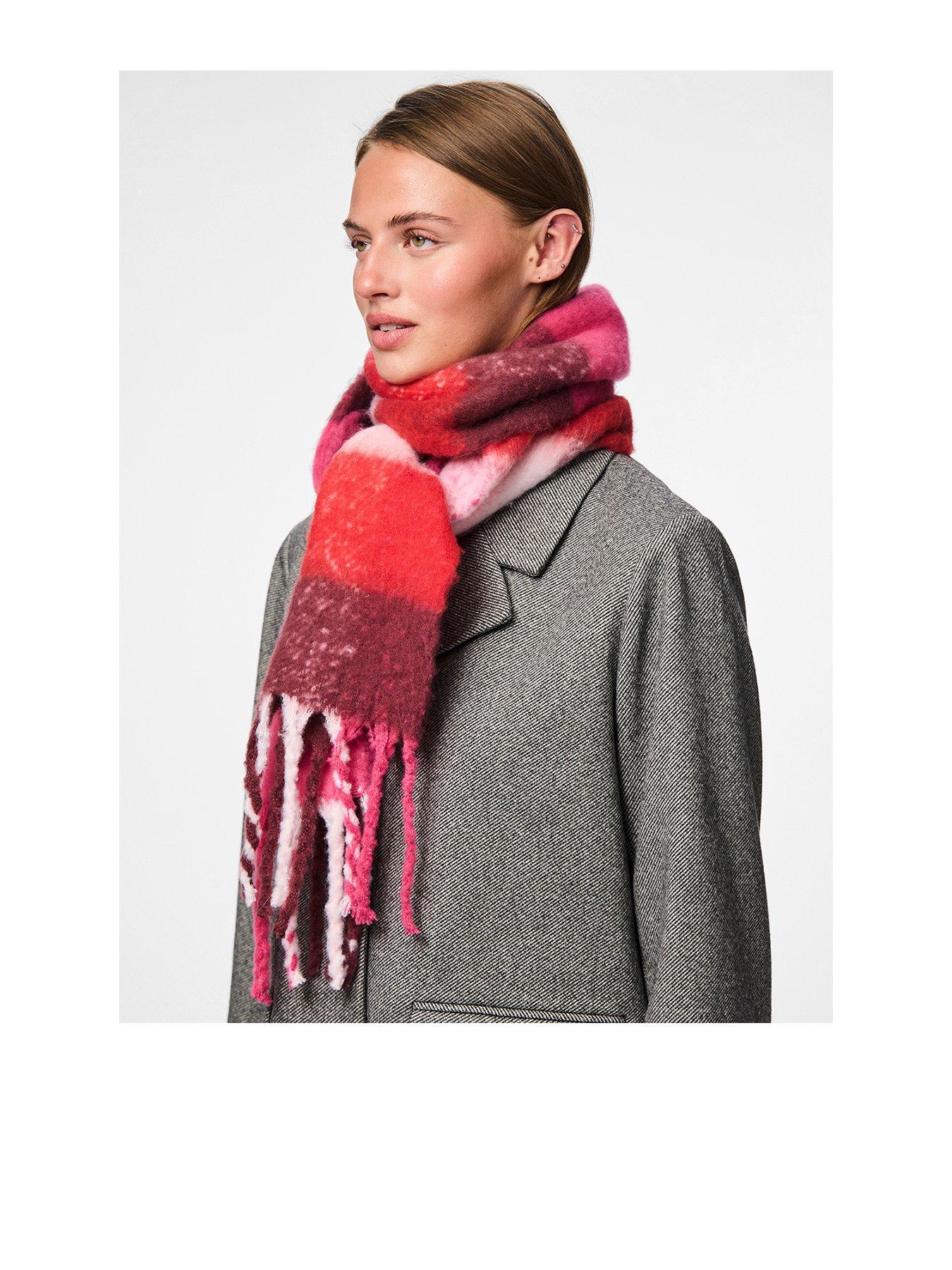 pieces-bea-narrow-long-scarf-pinkred