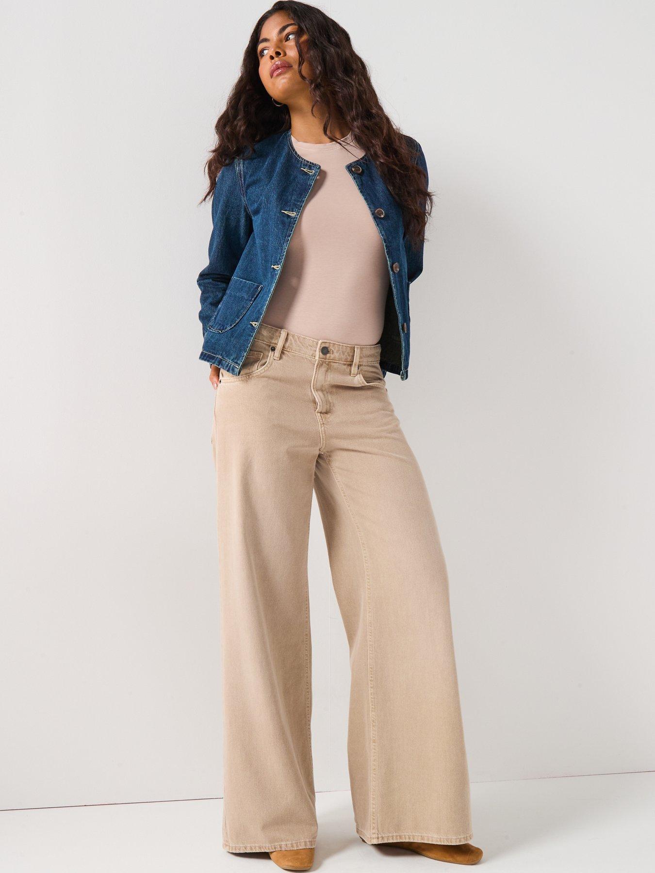 Image 6 of 6 of AWARE Awmindy Long Sleeve&nbsp;Short Denim Jacket - Blue
