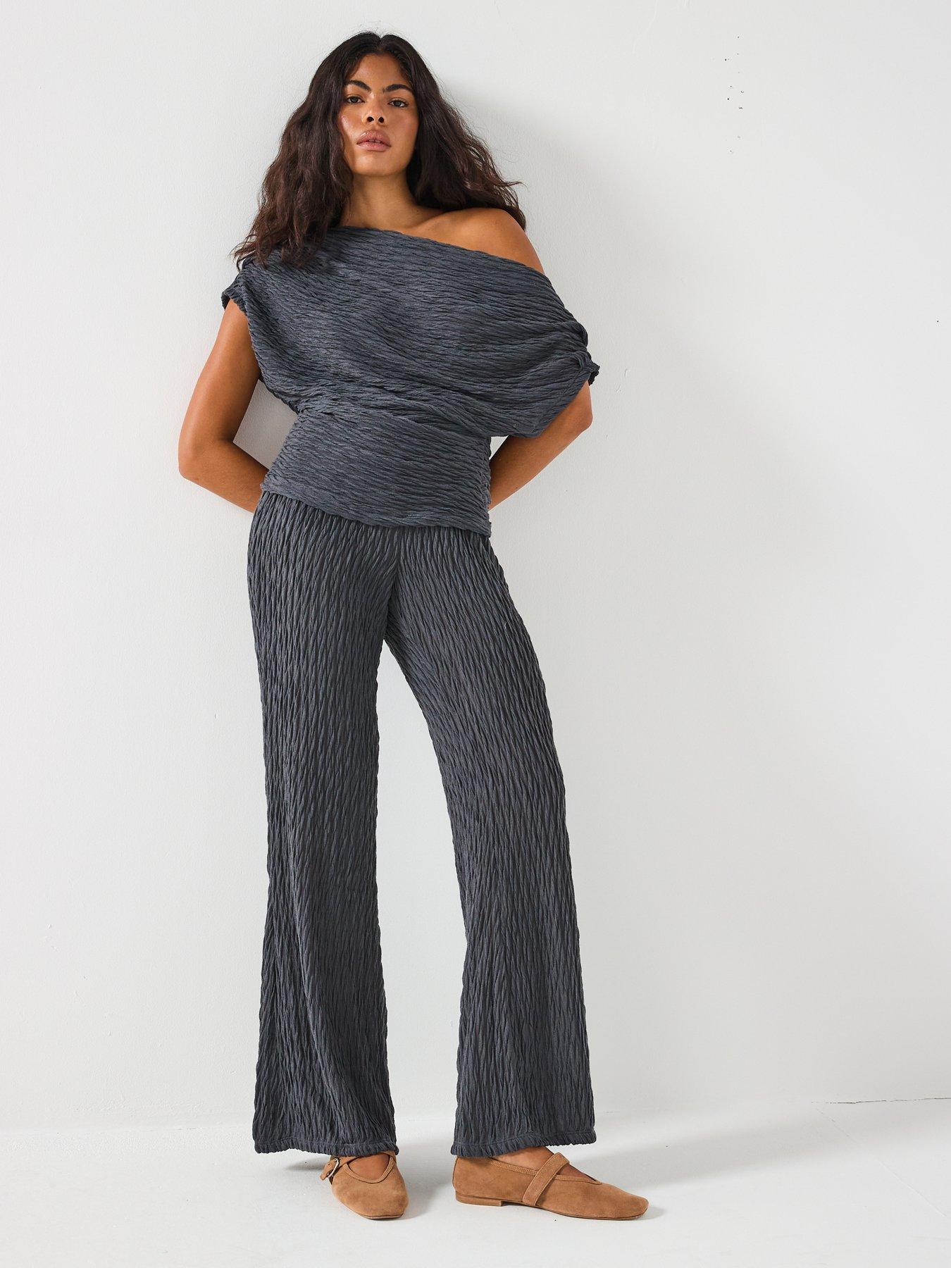 Image 3 of 6 of Vero Moda Fie One Shoulder Slouch Jersey Top Co-Ord - Grey