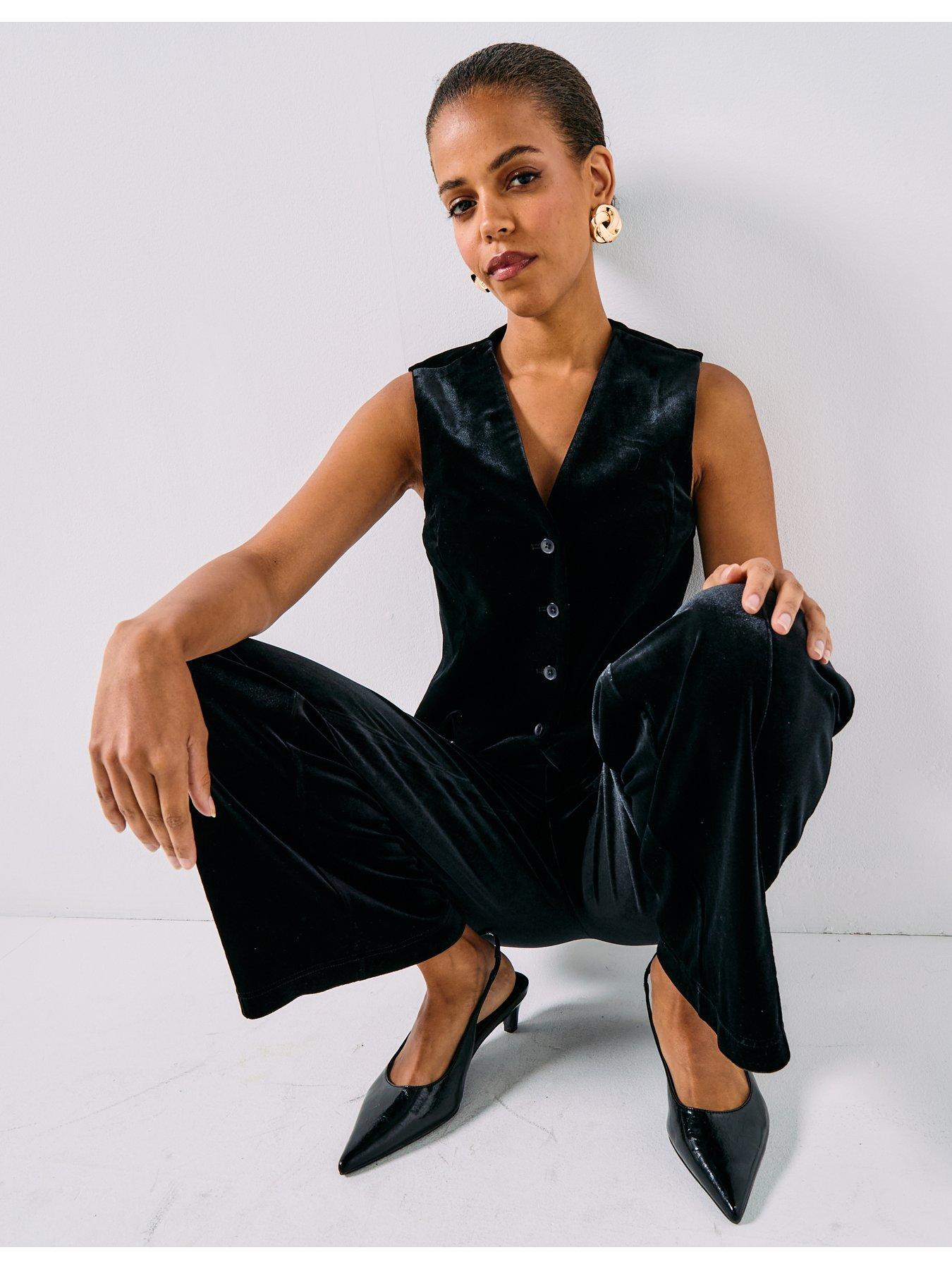  image of vero-moda-shanna-velvet-waistcoat-black