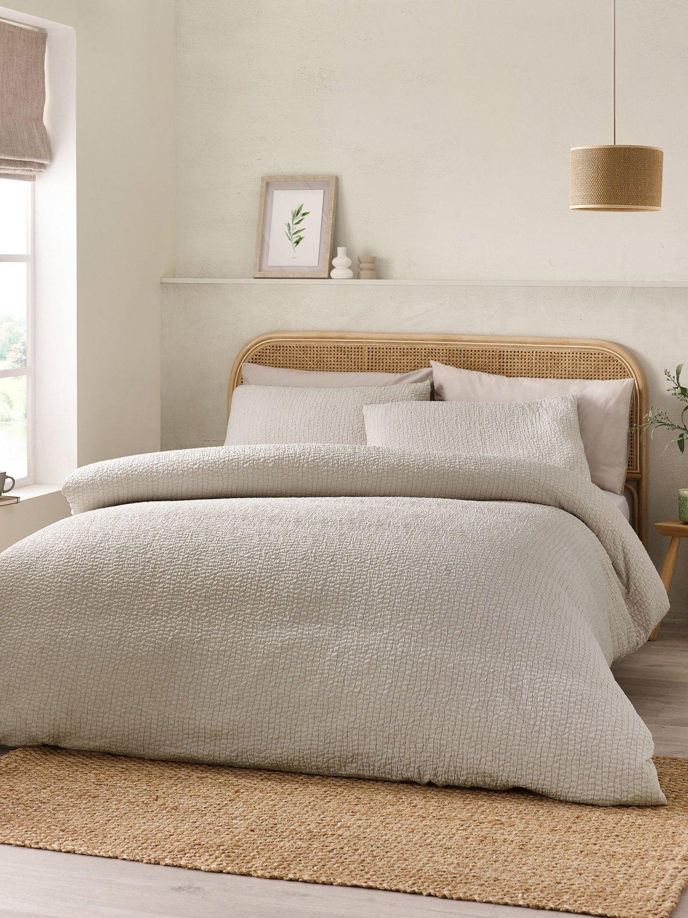 Image 1 of 5 of Catherine Lansfield Crinkle Texture Duvet Set