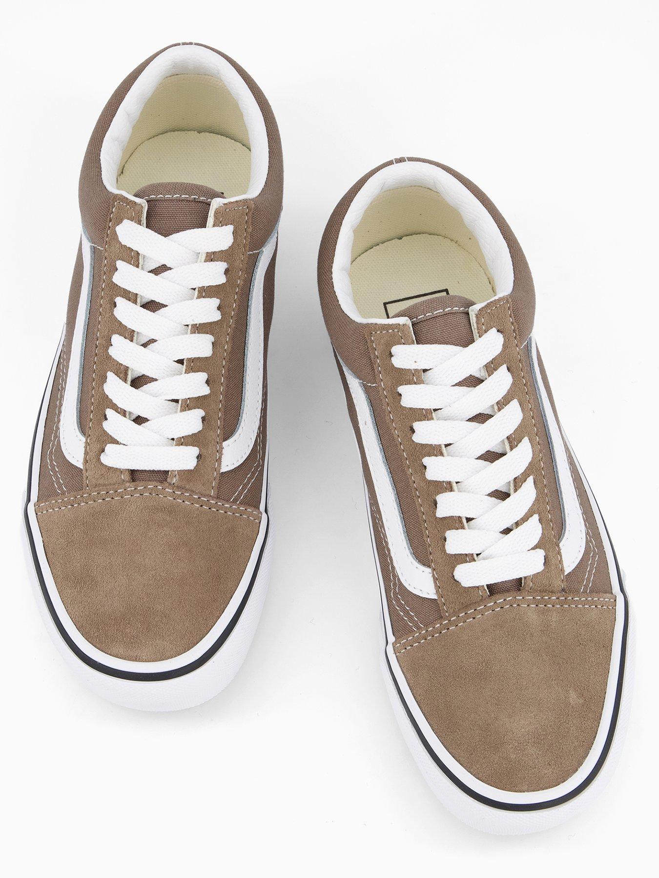  image of vans-junior-old-skool-trainers-brown
