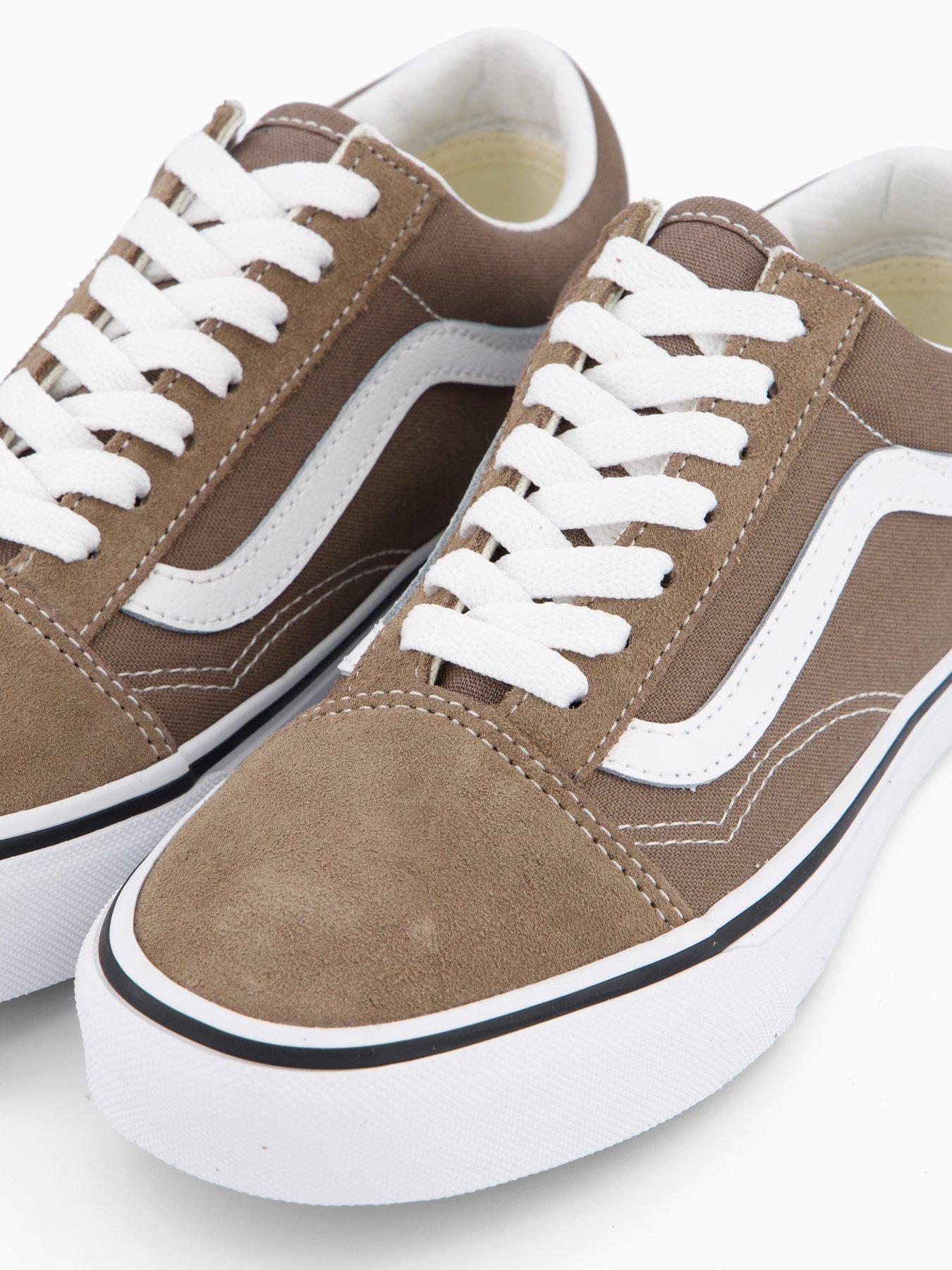  image of vans-junior-old-skool-trainers-brown
