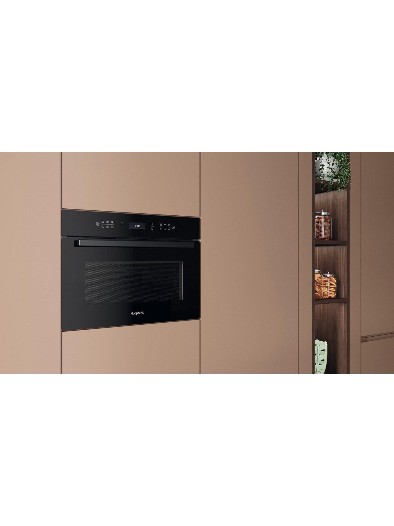 Image 6 of 7 of Hotpoint HCW6O7HTSBUK&nbsp;Built-in Microwave Oven - Black