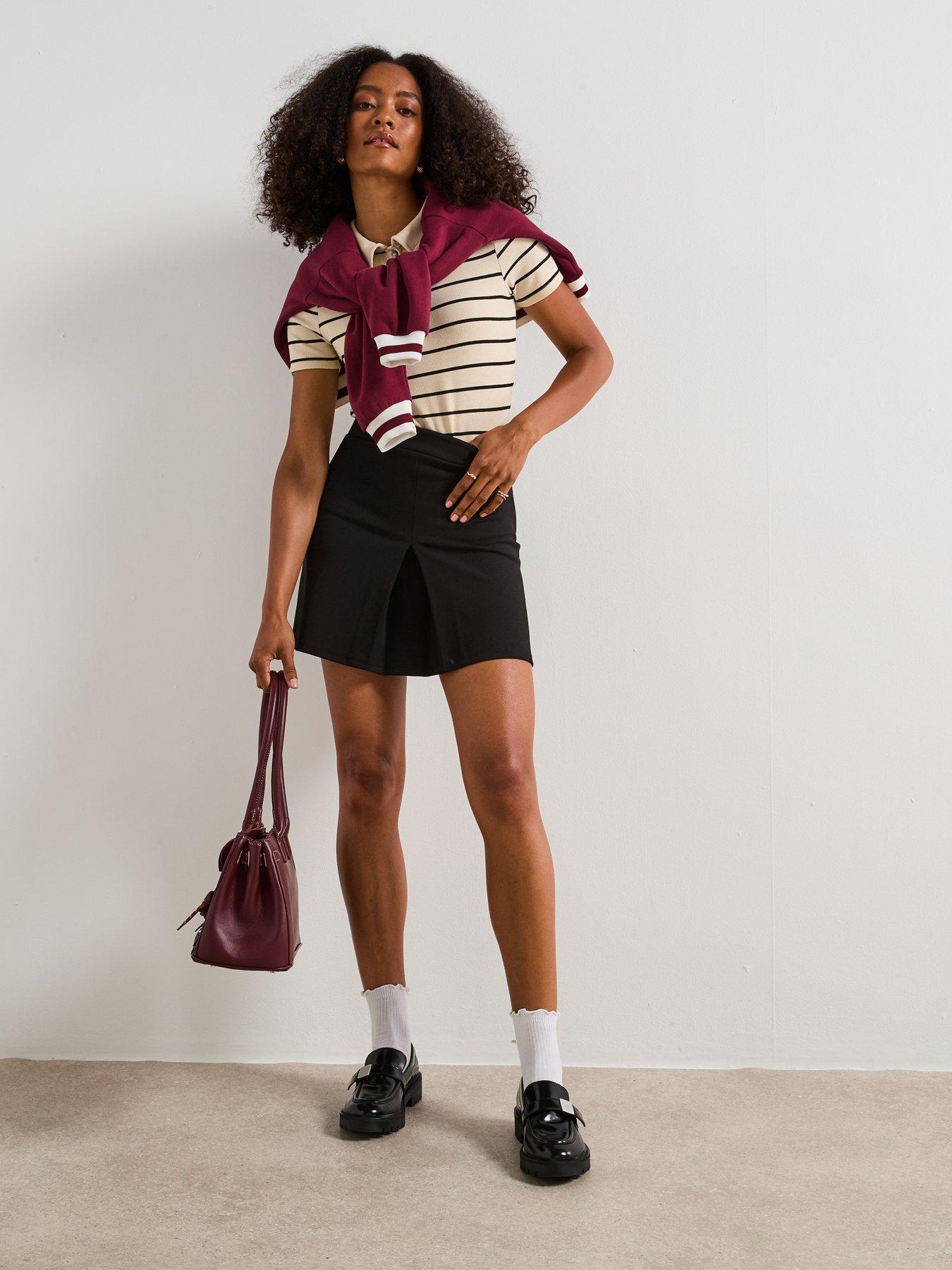 Image 3 of 6 of V by Very Pleat Detail Mini Skirt - Black