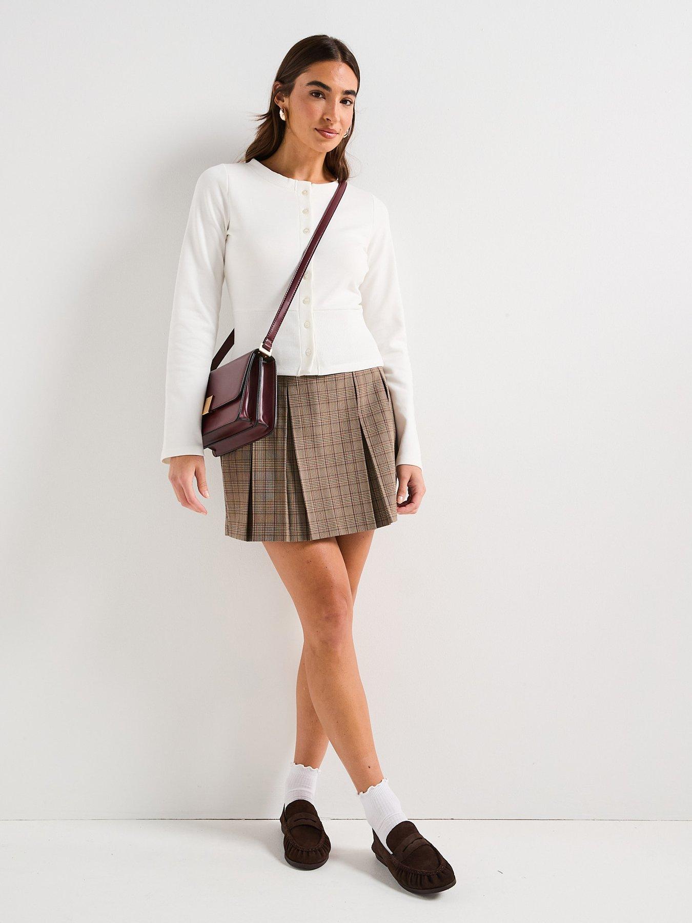 Image 3 of 6 of V by Very Button Up Deep Waistband Sweatshirt Co-Ord - Cream