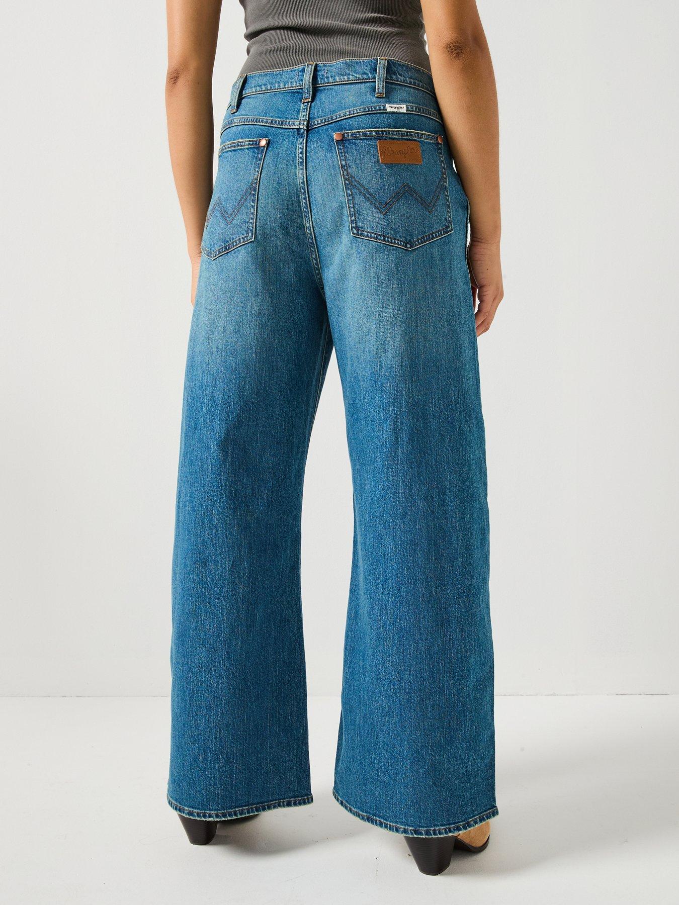 Image 2 of 6 of Wrangler Low Rise Big Baggy Jeans - Ace - Blue