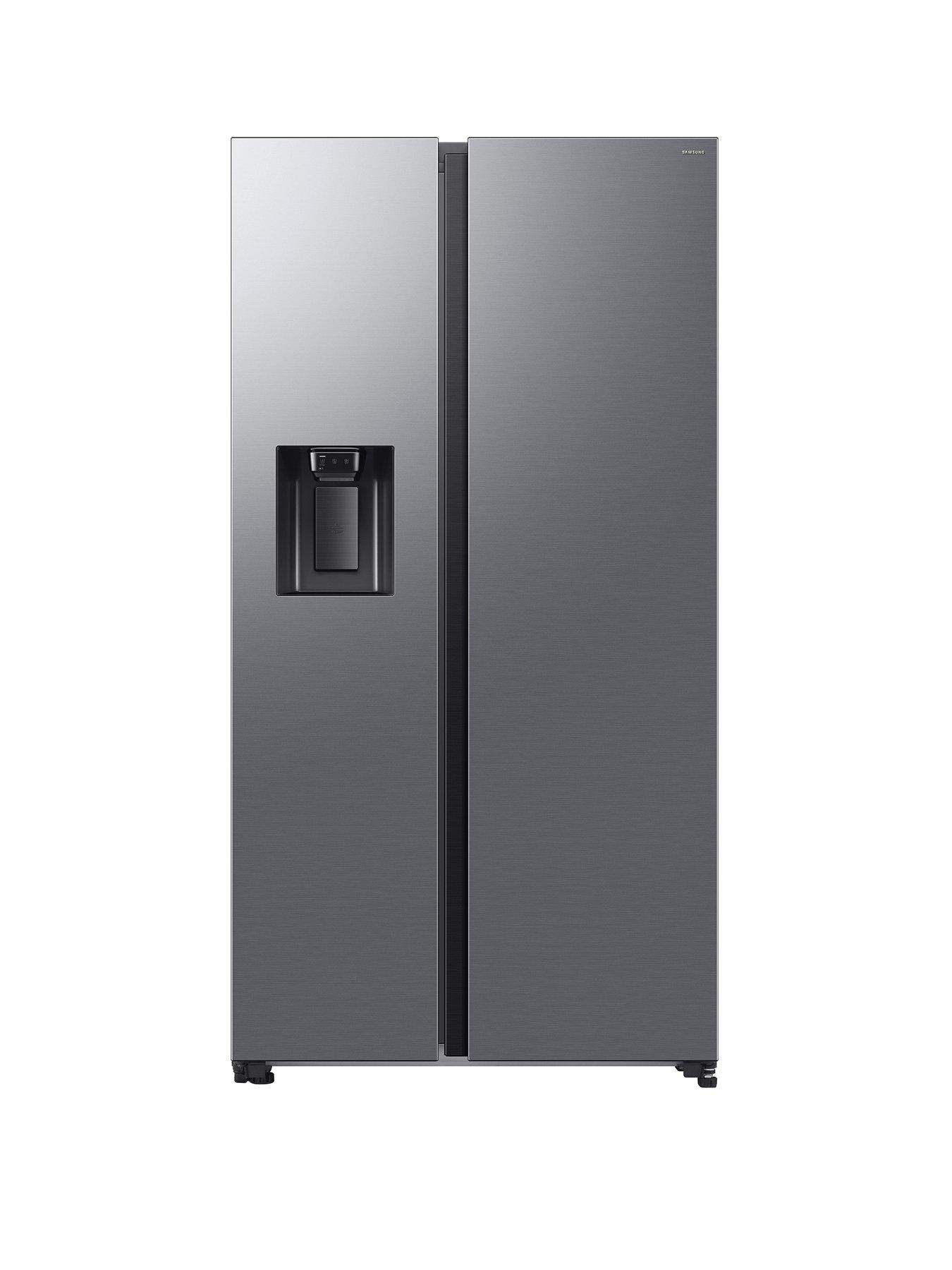Image 1 of 8 of Samsung Bespoke AI Series 6 SpaceMax&trade; RS70F64KETEU 640L Smart American Fridge Freezer -&nbsp;Silver