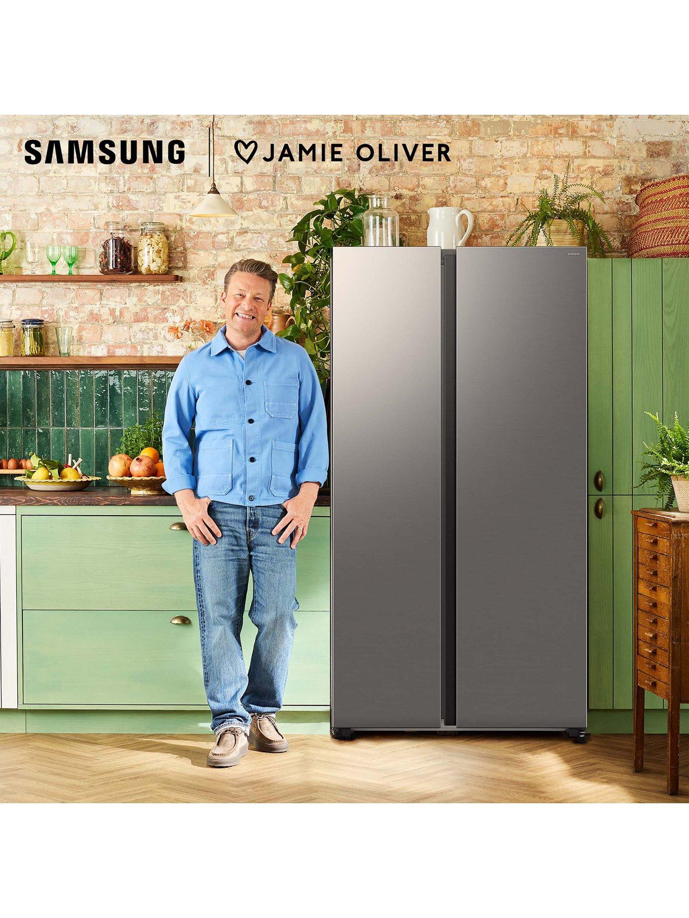  image of samsung-series-6-spacemax-rs70f65qeteu-wifi-connected-total-no-frost-american-fridge-freezer-silver-e-rated
