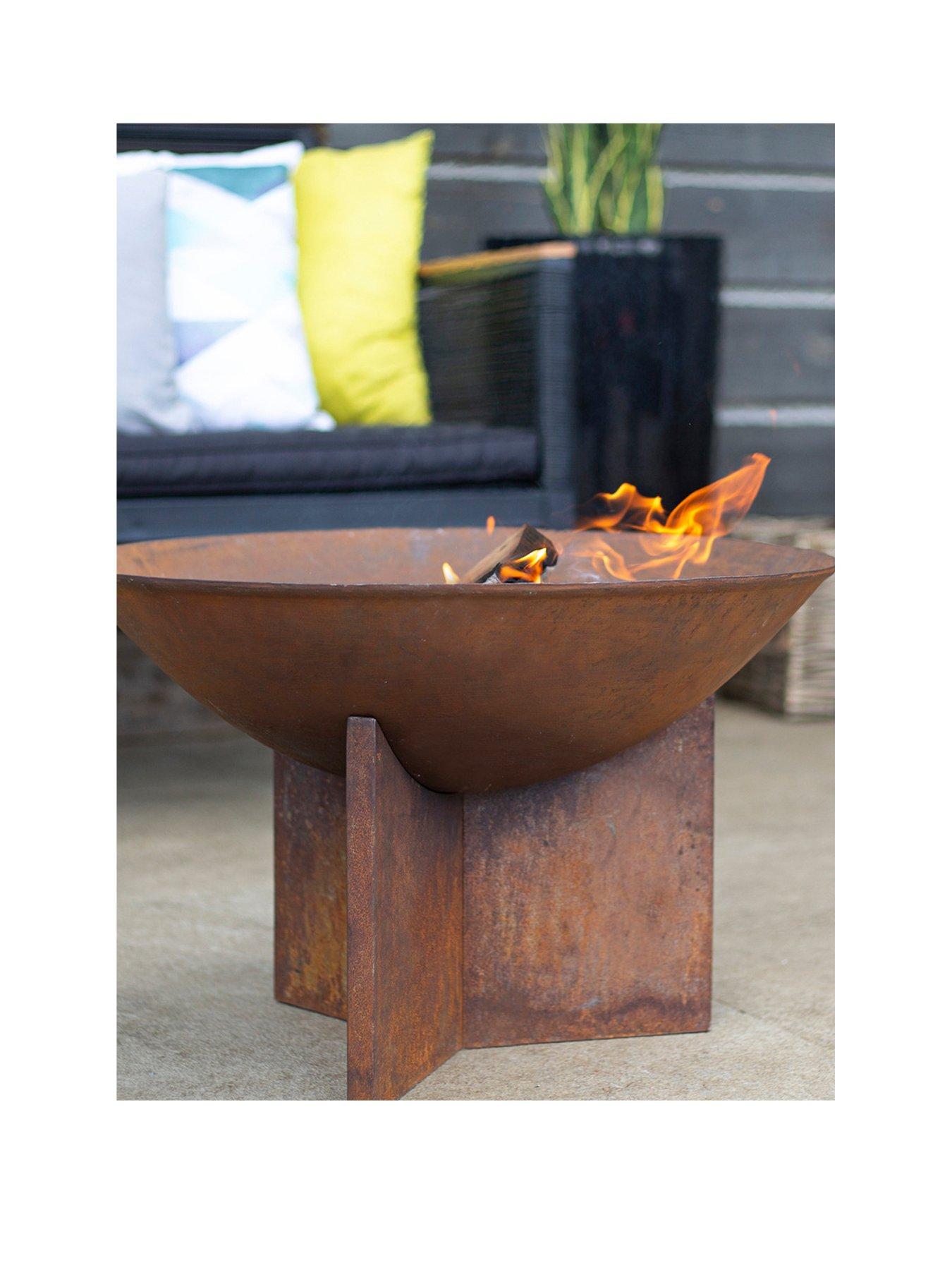 Image 3 of 6 of La Hacienda Kala Fire Pit