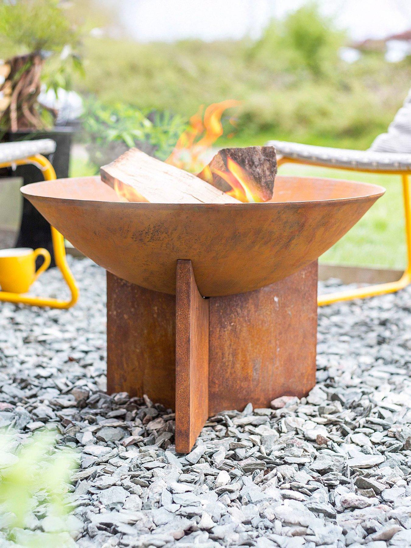 Image 6 of 6 of La Hacienda Kala Fire Pit