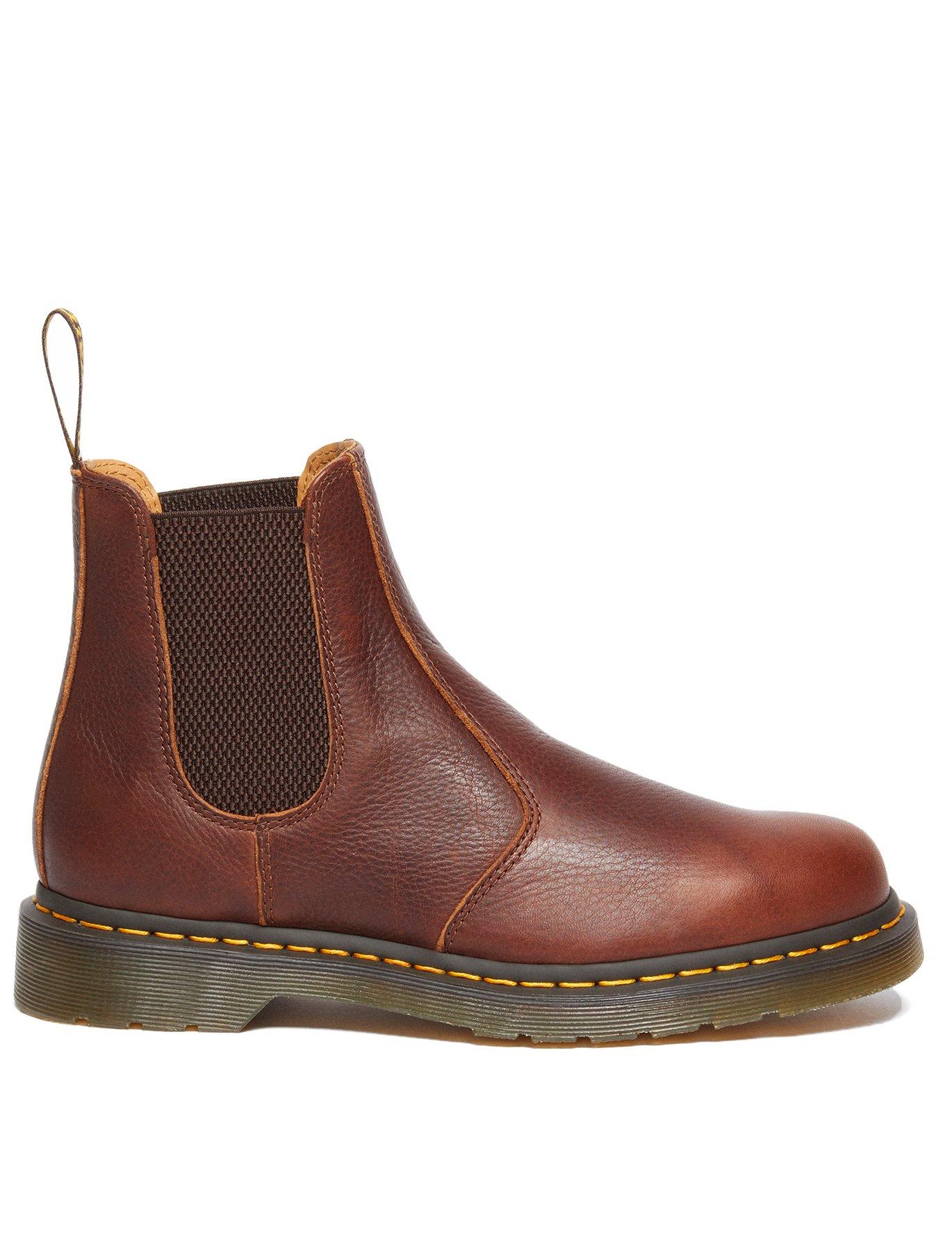 undefined 2976 Ambassador Soft Leather Chelsea Boots  - Cashew