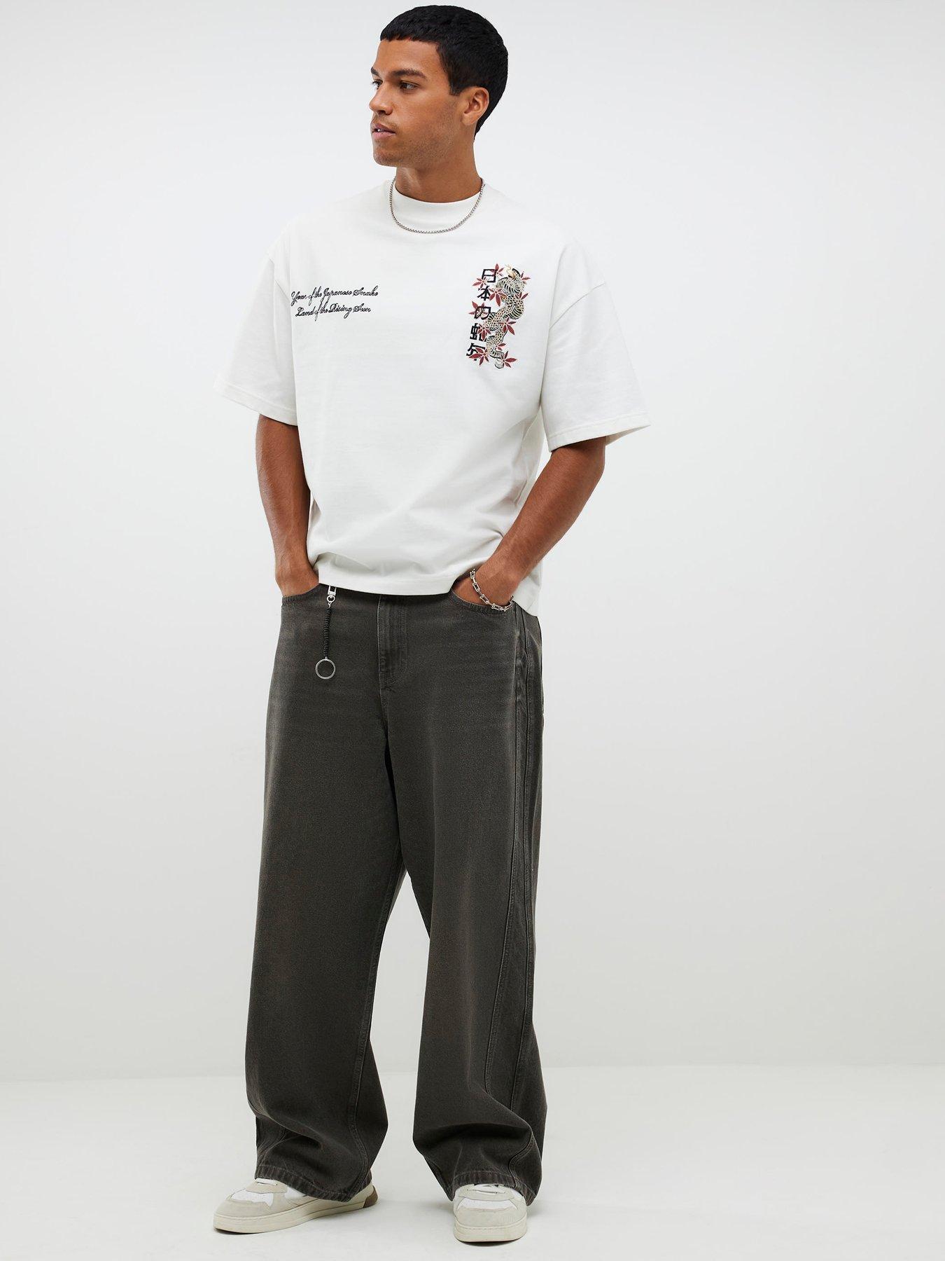Image 3 of 4 of River Island Short Sleeve Oversized Japanese Snake Backprint T-Shirt - White